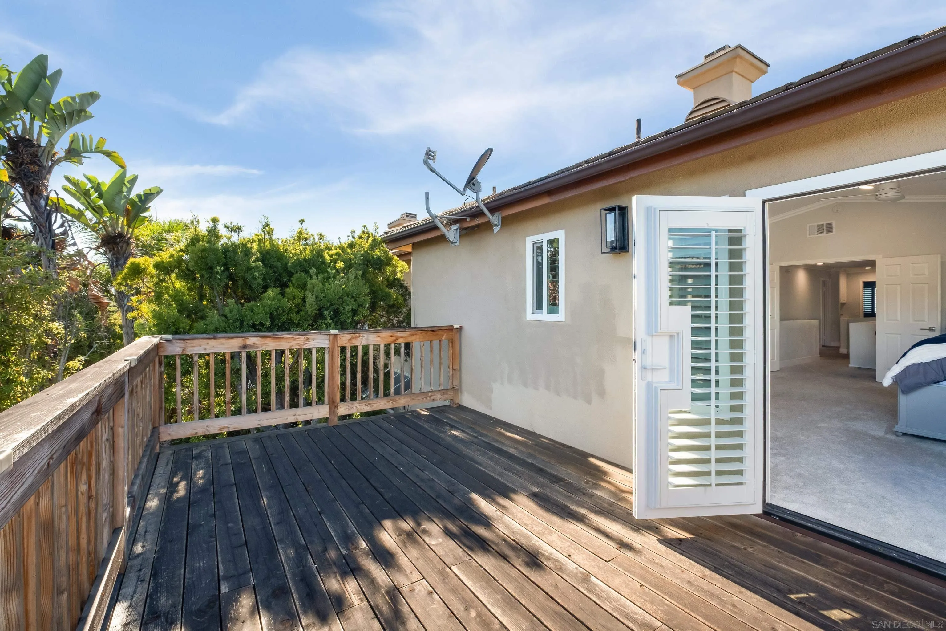 https://cdn.realtyfeed.com/cdn/127/260024215/5d01827a694de473213891caaddbc472.webp