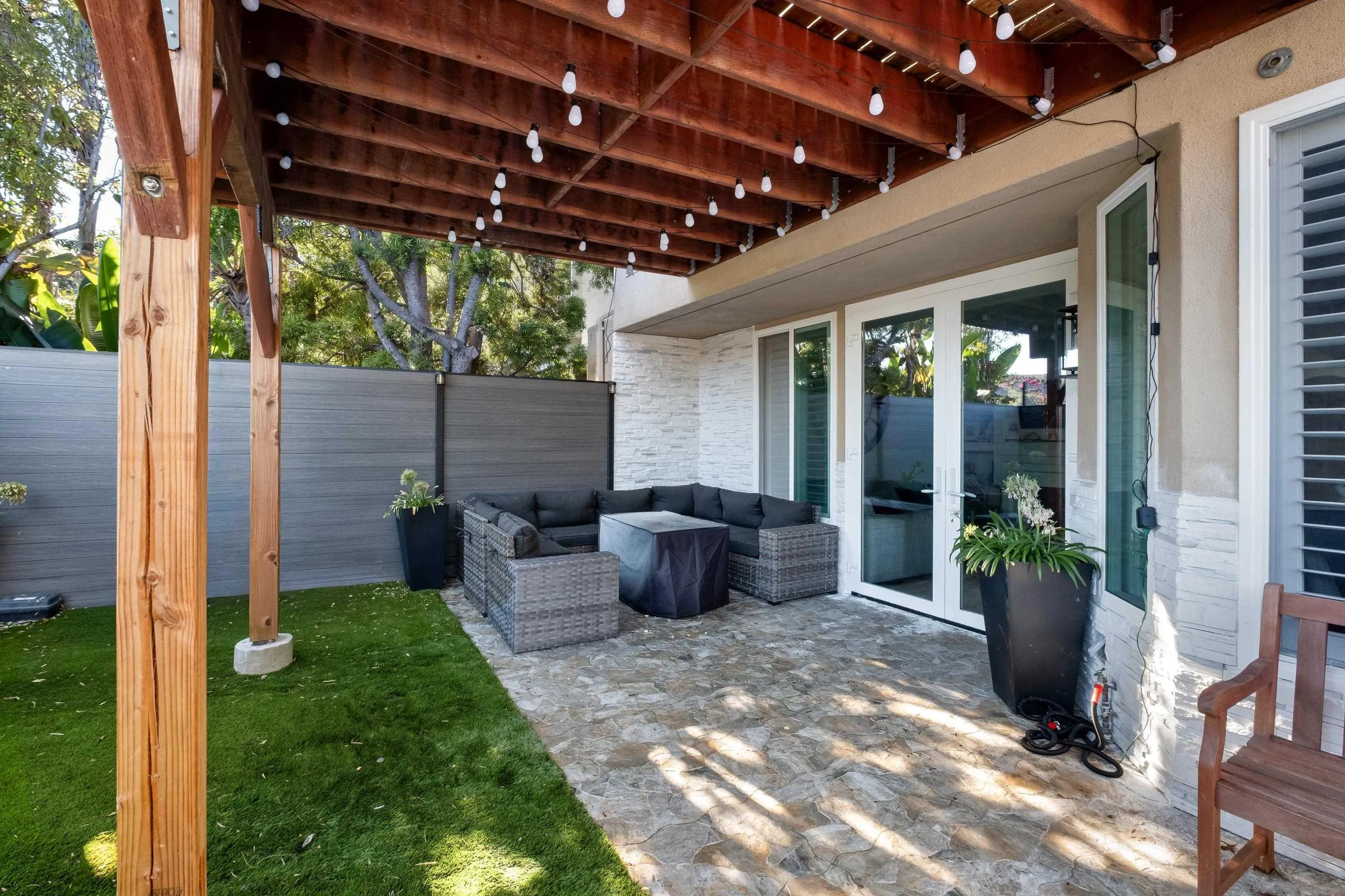 https://cdn.realtyfeed.com/cdn/127/260024215/7b26ff51be15495ed1ed3487cbb01966.webp