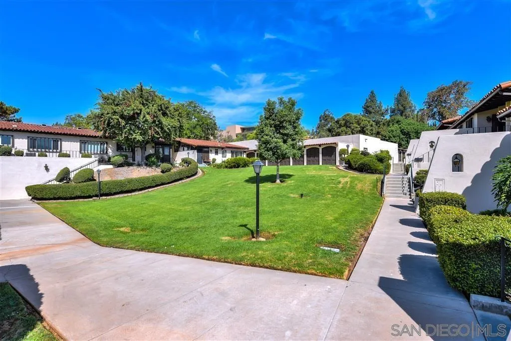 https://cdn.realtyfeed.com/cdn/127/260024220/1322fcc732a9c151710d636240a46d90.webp