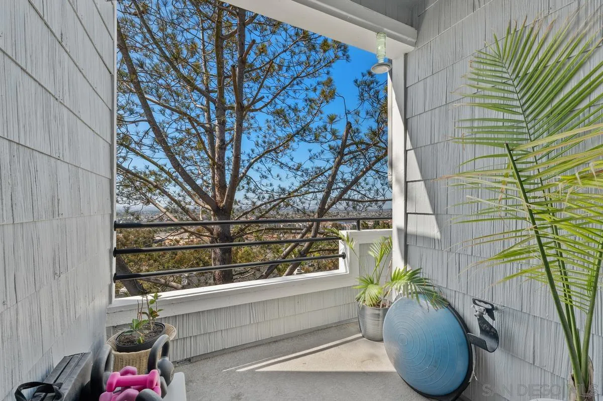 https://cdn.realtyfeed.com/cdn/127/260024222/63766a65f1b466cabe65760d8f758c36.webp