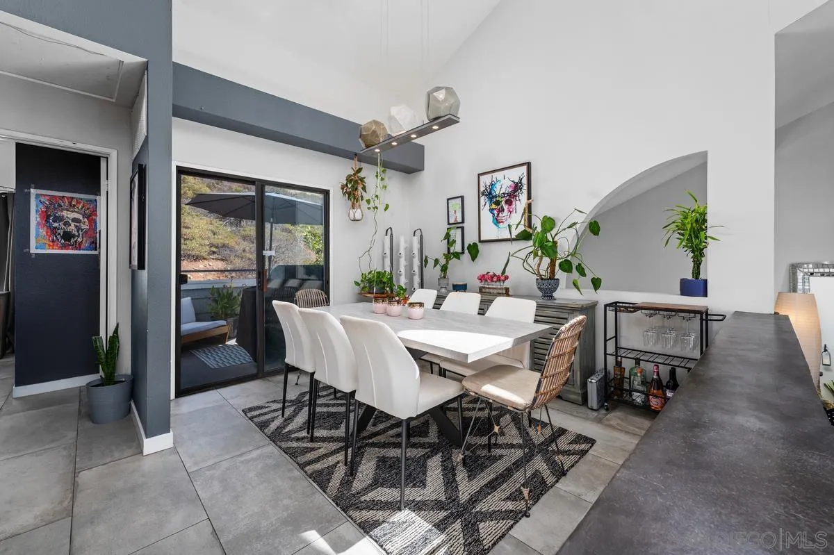 https://cdn.realtyfeed.com/cdn/127/260024222/76f7e46aeefe0b2343cd682f37ba6403.webp