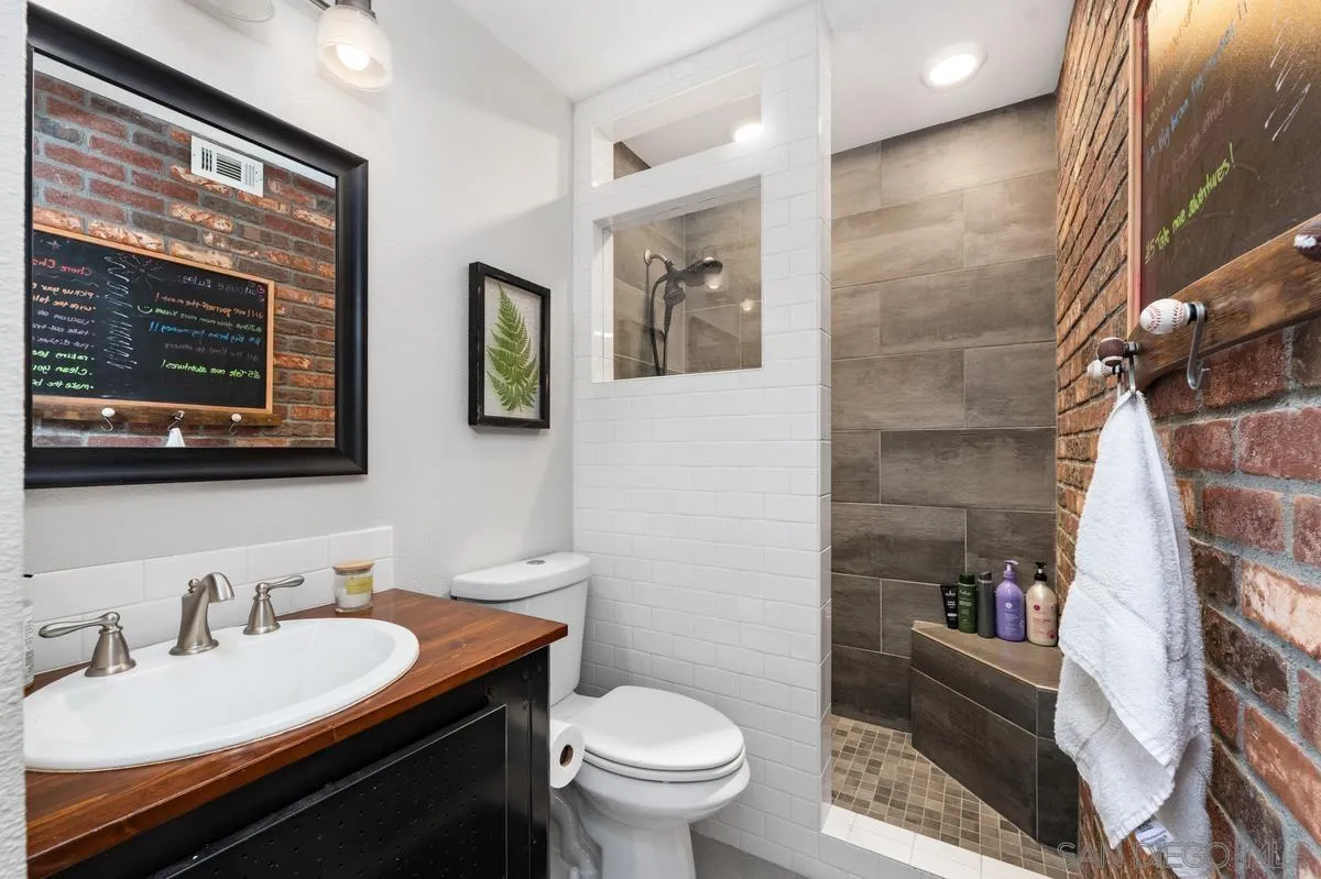 https://cdn.realtyfeed.com/cdn/127/260024222/7f88e22a61048a08542c2dcd15aeb36f.webp