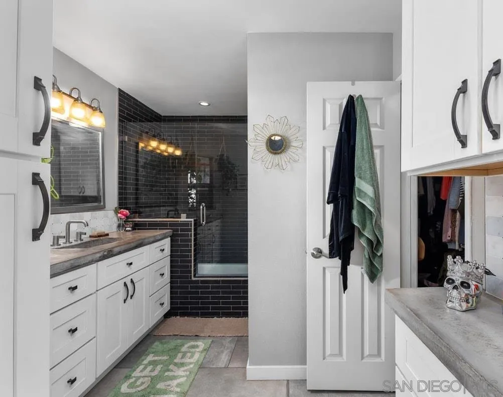 https://cdn.realtyfeed.com/cdn/127/260024222/b21e09182cedff3619bb31171fe5332c.webp