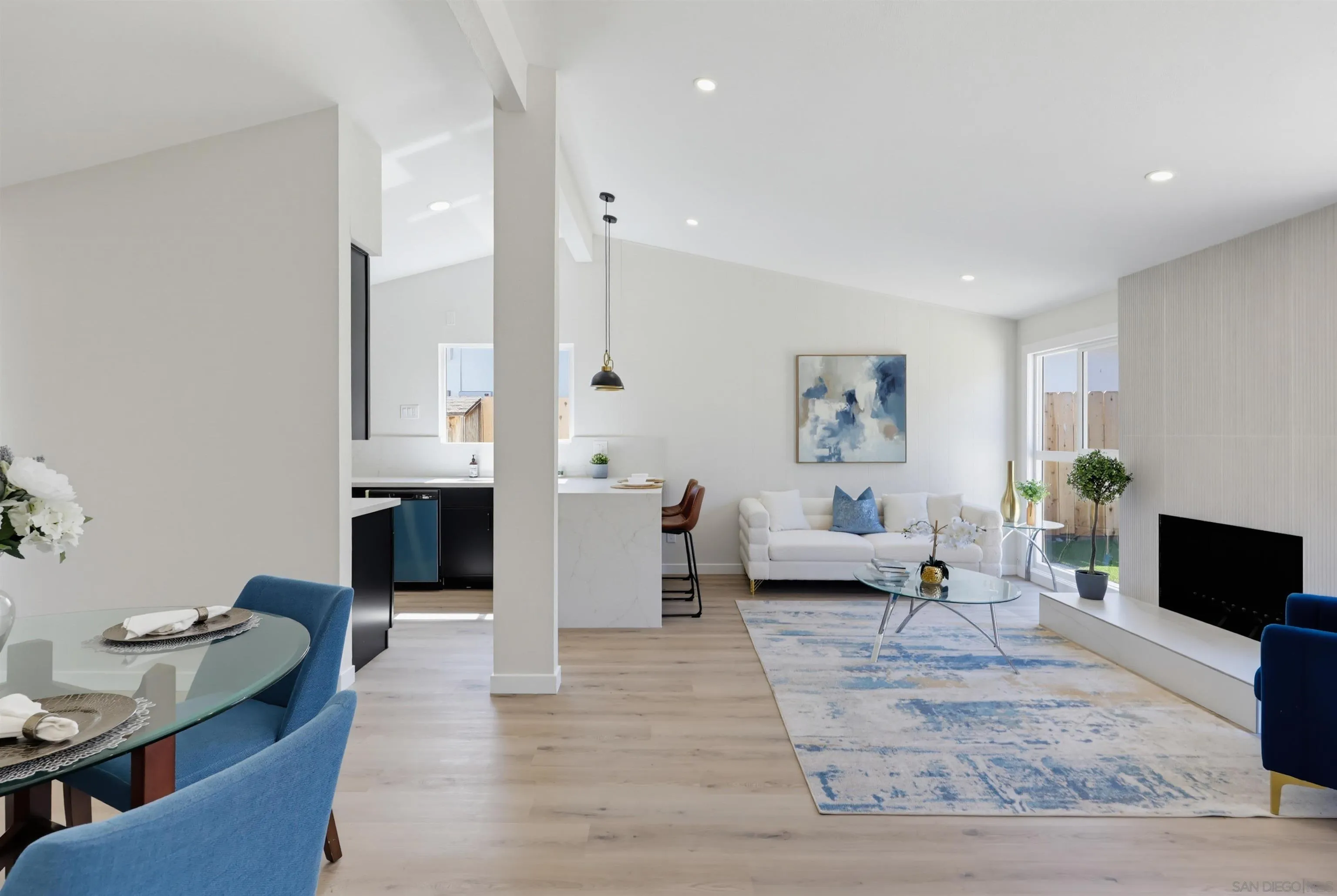 https://cdn.realtyfeed.com/cdn/127/260024223/0170efa98785b53966bd4da8c6b88bfc.webp