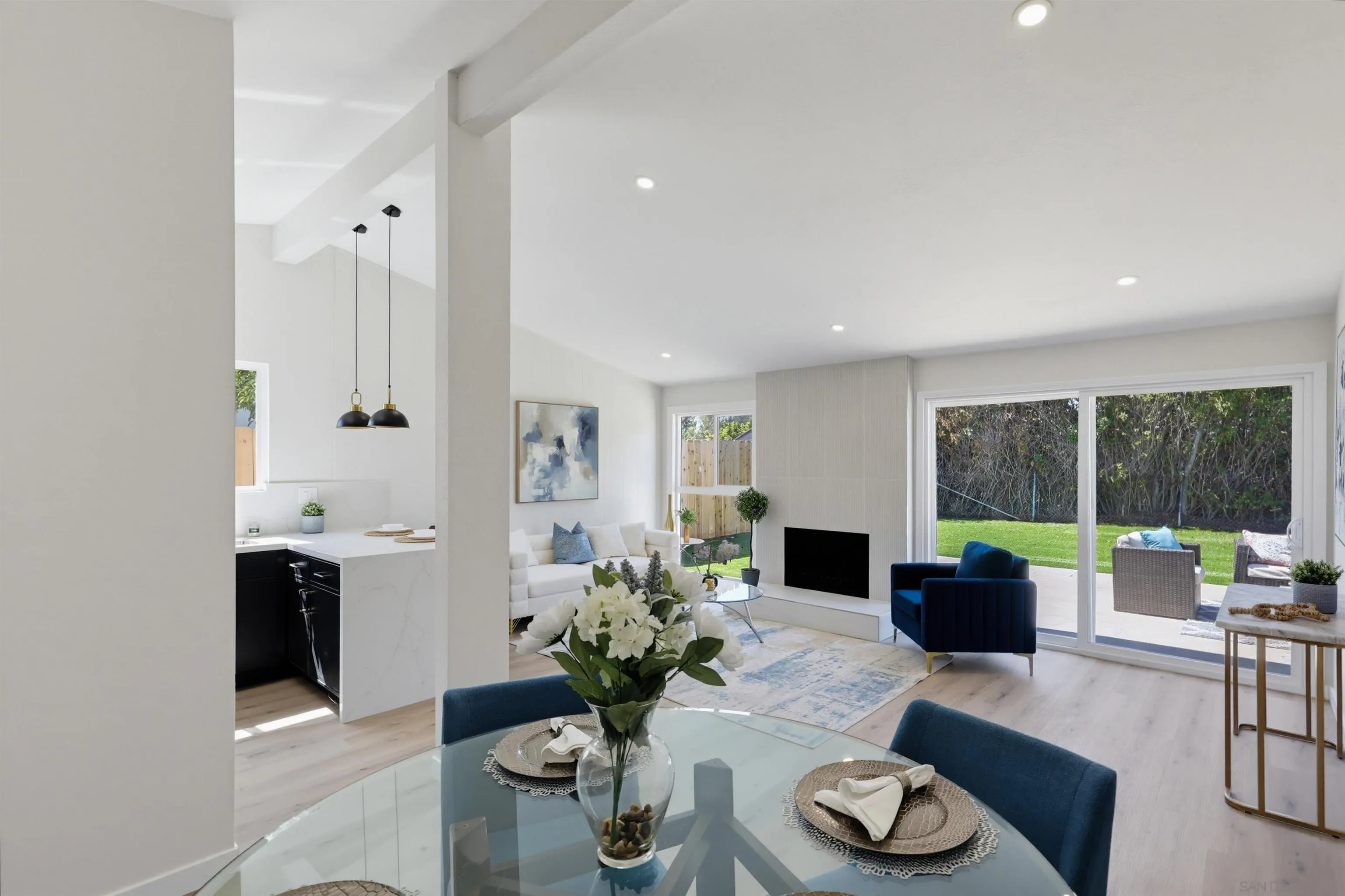https://cdn.realtyfeed.com/cdn/127/260024223/5d612dd10e2d4165ca54286b85320e3b.webp
