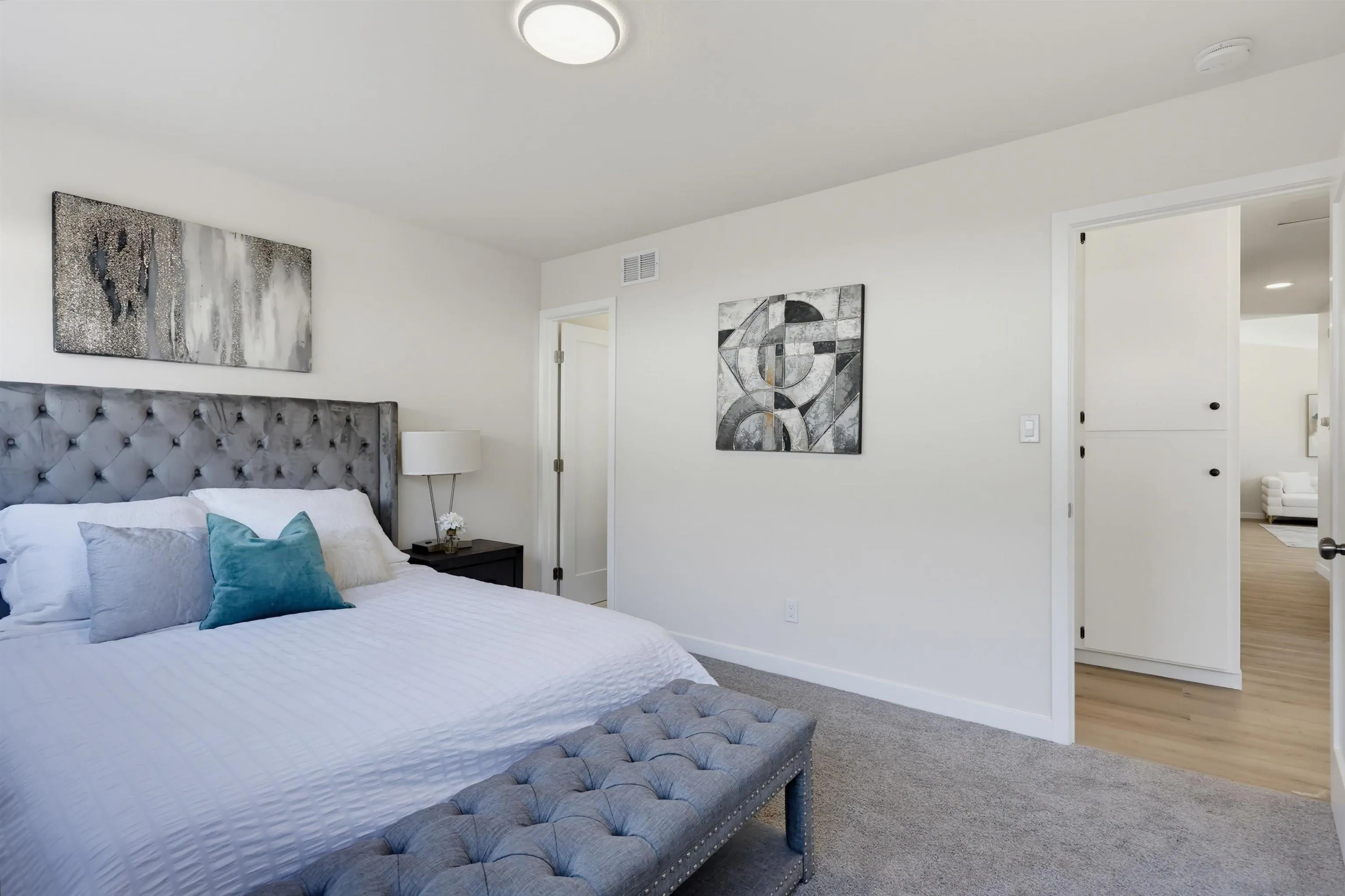 https://cdn.realtyfeed.com/cdn/127/260024223/63a27ef4299960af2cab14d6523fa191.webp