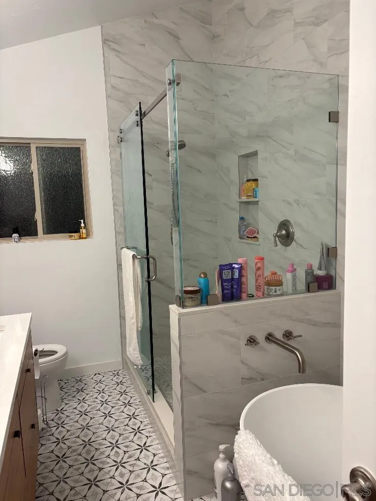 https://cdn.realtyfeed.com/cdn/127/260024233/9d9d4a753c7ce0f70790ced8d135e451.webp