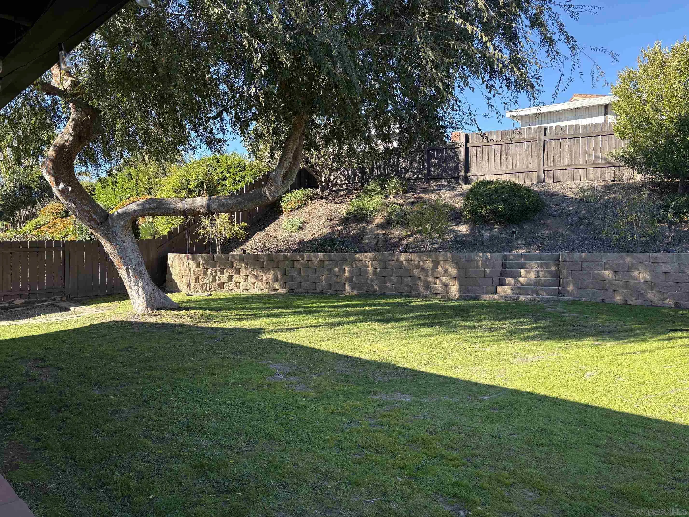 https://cdn.realtyfeed.com/cdn/127/260024233/b6a3e041d3e0db7c85d75ad7b64169db.webp
