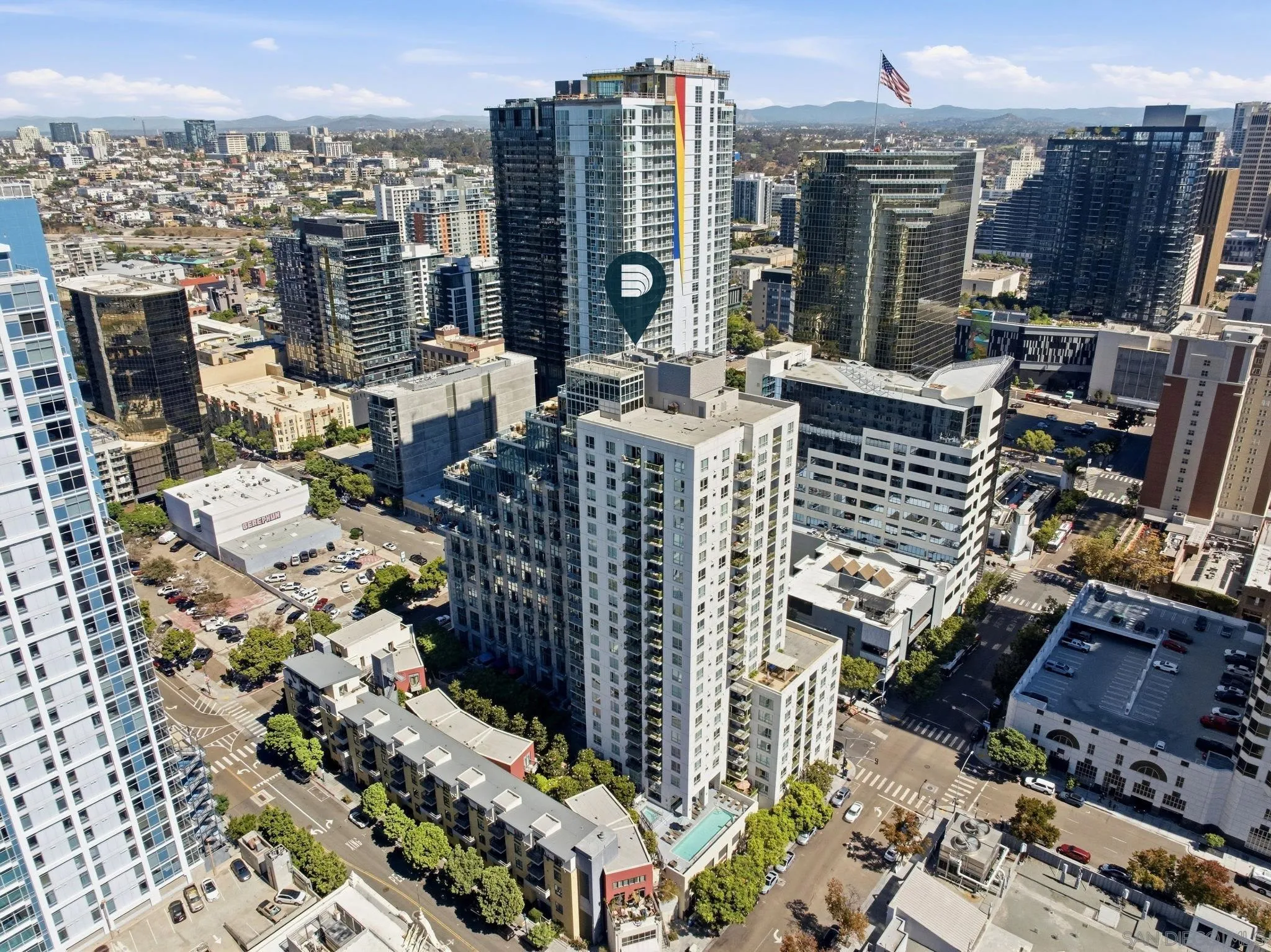 https://cdn.realtyfeed.com/cdn/127/260024234/c8a643e54c401fa7fb07b163b8aa4357.webp