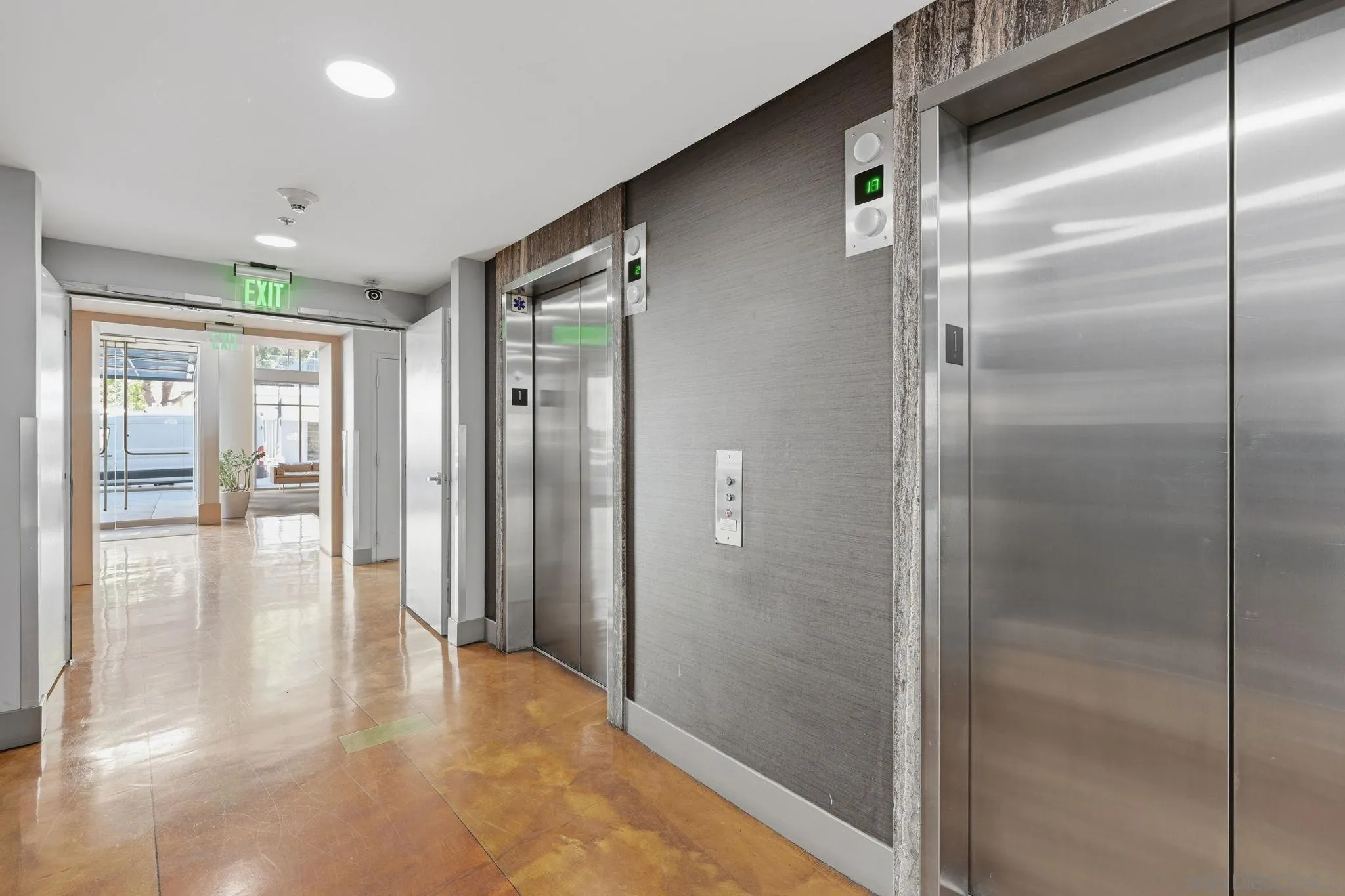 https://cdn.realtyfeed.com/cdn/127/260024234/db280ebed281e66b25f5f4d2a6a194ab.webp