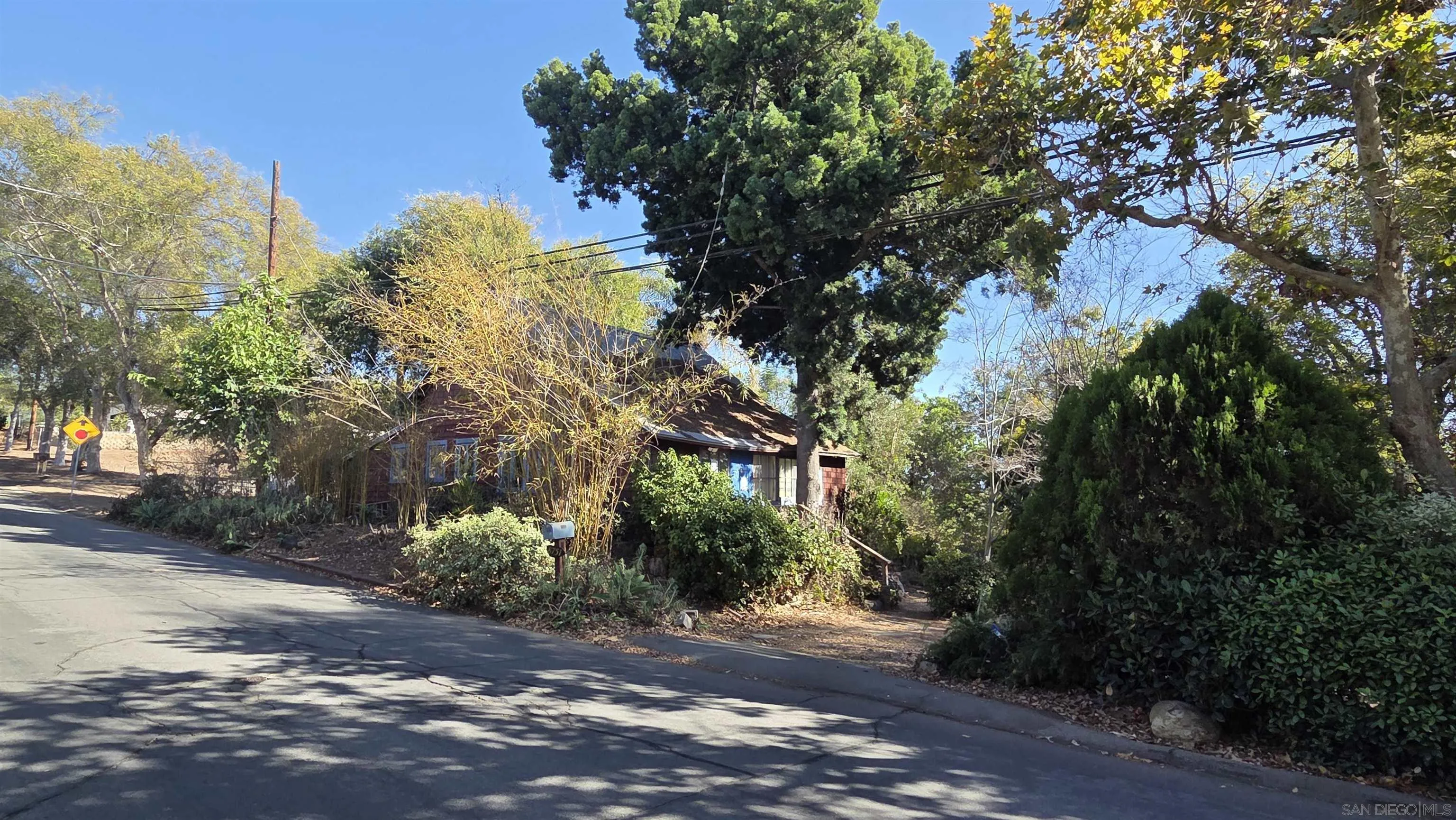 https://cdn.realtyfeed.com/cdn/127/260024235/5018b5998ab811c828592911b458d3ac.webp