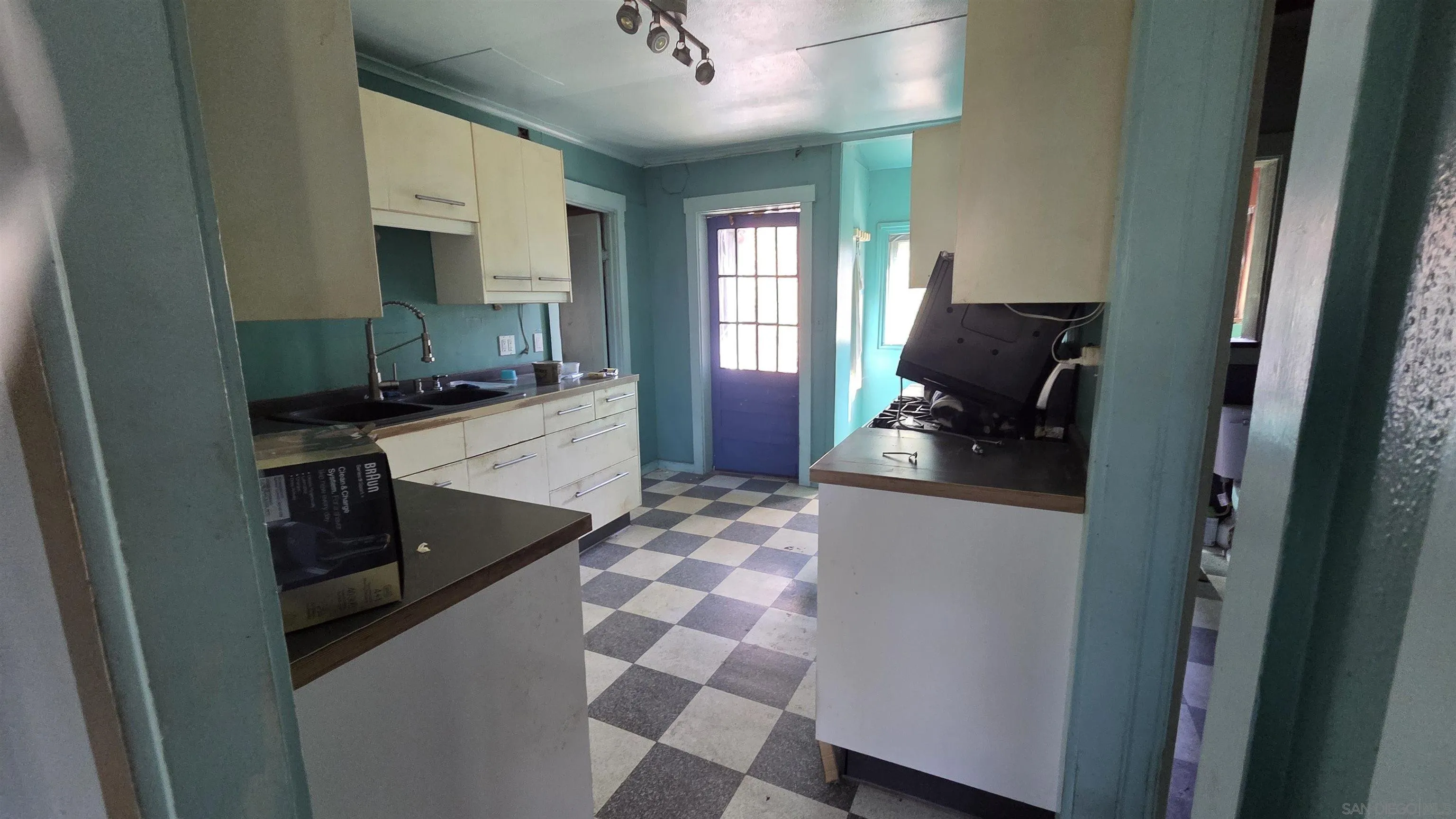 https://cdn.realtyfeed.com/cdn/127/260024235/e3c44065643a7f7a29417bf3c33a6e5d.webp
