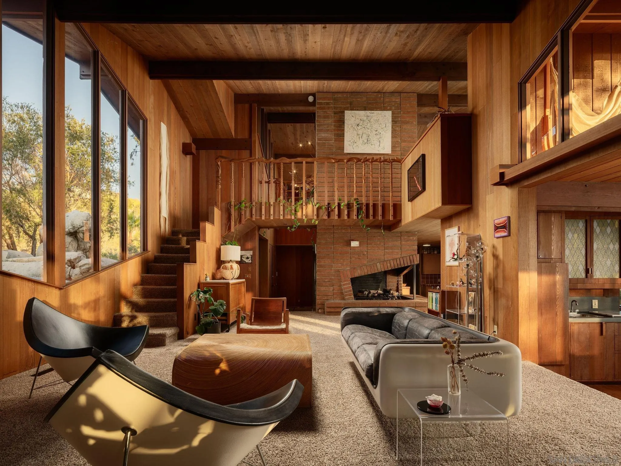 https://cdn.realtyfeed.com/cdn/127/260024236/6339b693464813e88f4f616af95a8dc1.webp