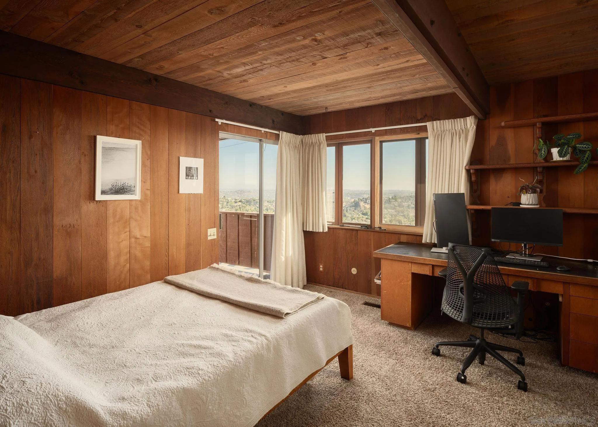 https://cdn.realtyfeed.com/cdn/127/260024236/799ceb2f9f87ff80eee8f02ca10b8b5e.webp