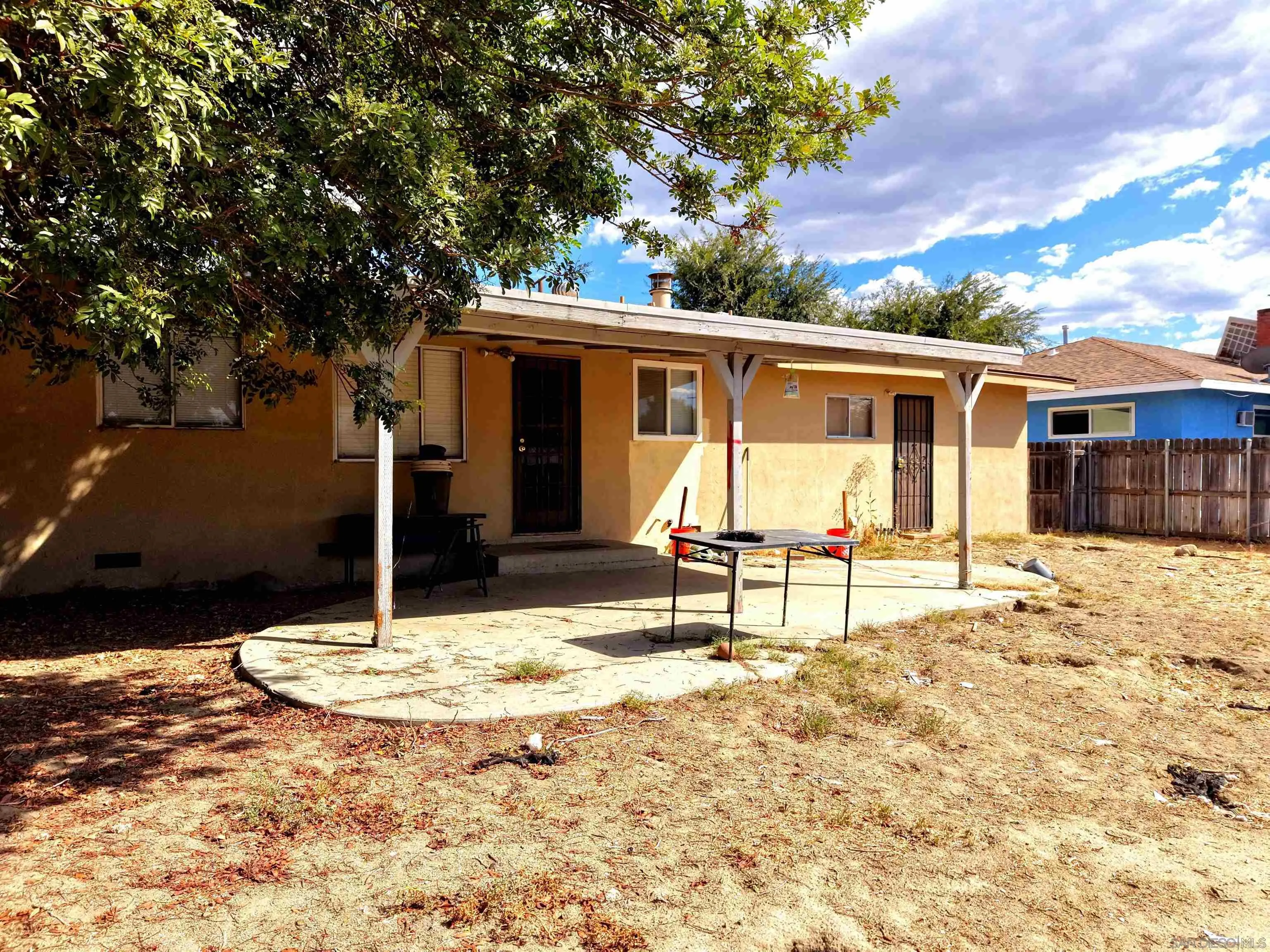 565 S Taylor st, Hemet, CA 92543, photo 13