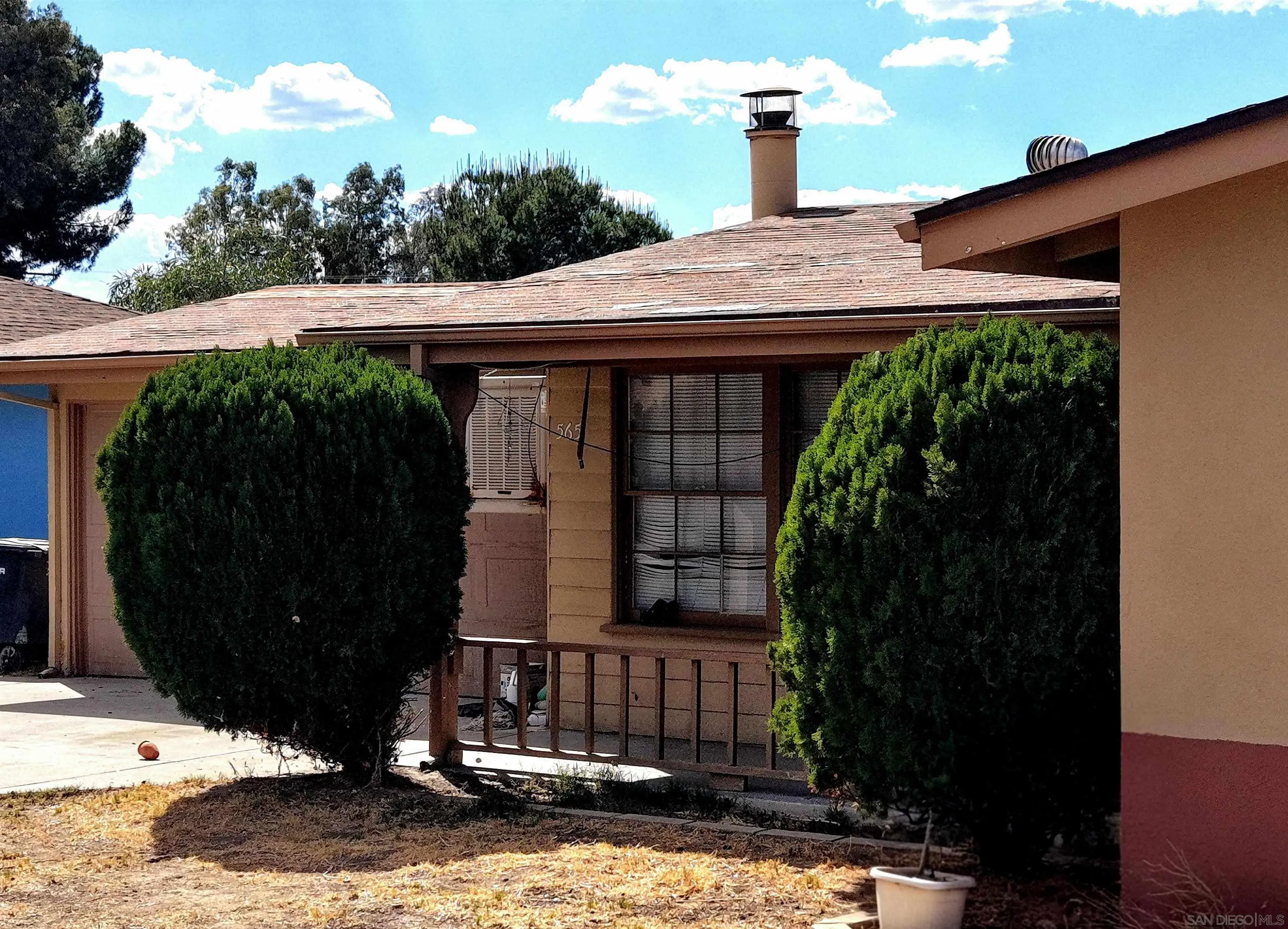 565 S Taylor st, Hemet, CA 92543, photo 15