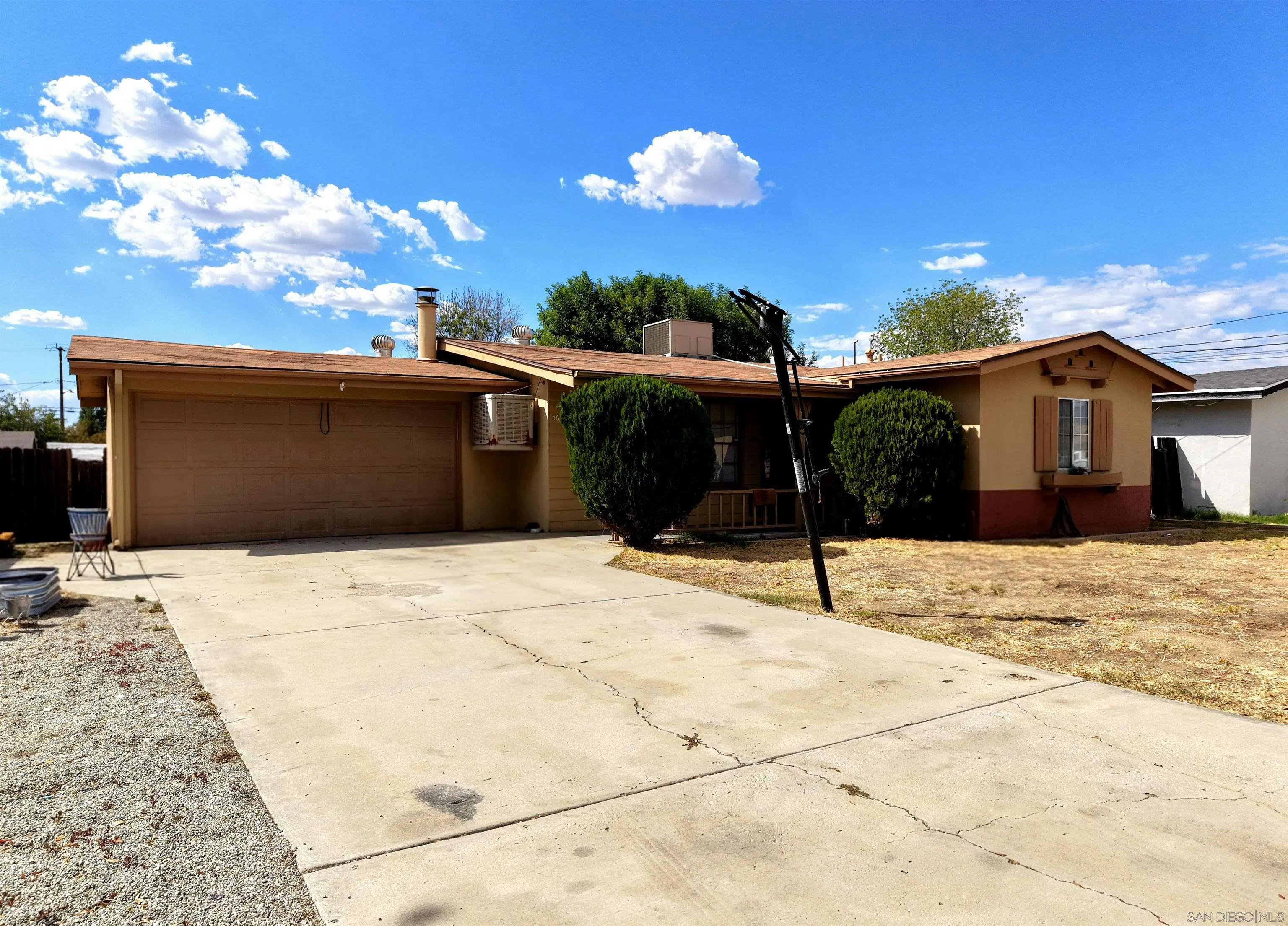 565 S Taylor st, Hemet, CA 92543, photo 16