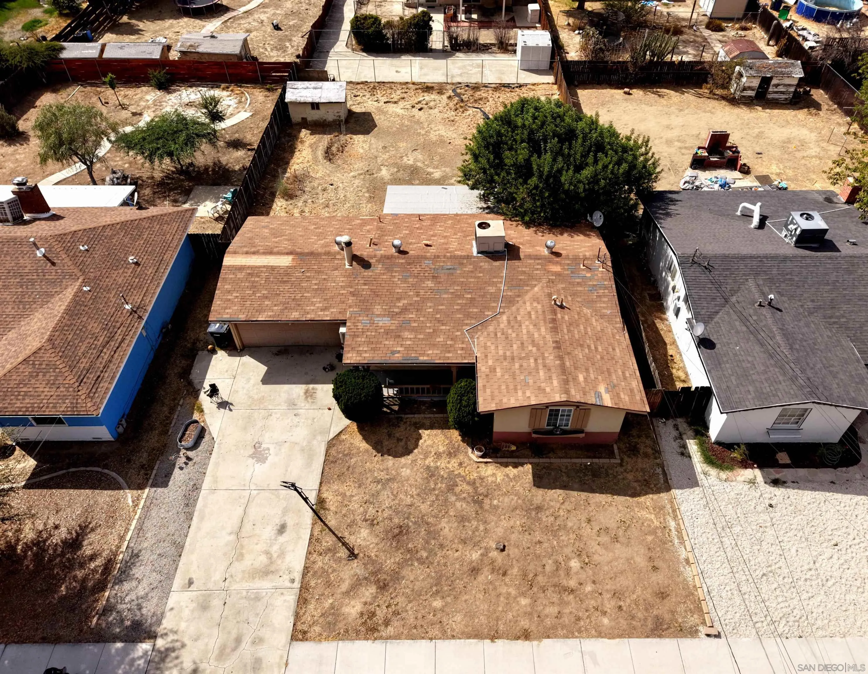565 S Taylor st, Hemet, CA 92543, photo 8