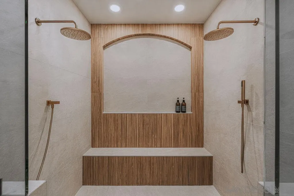 https://cdn.realtyfeed.com/cdn/127/260024243/298f9415b6747882f50a2b2daea0e997.webp