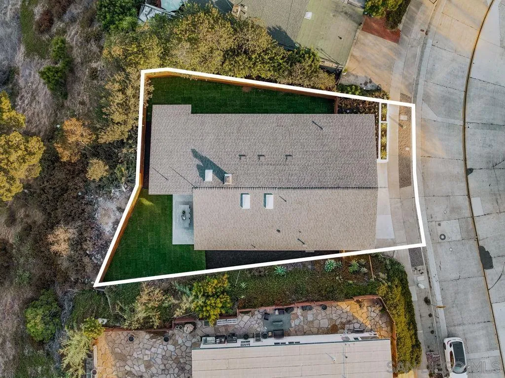 https://cdn.realtyfeed.com/cdn/127/260024243/334e7a0d12409d8646038a28973bb4f0.webp