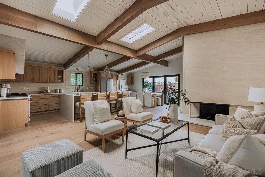 https://cdn.realtyfeed.com/cdn/127/260024243/5a2abe62c0b7355bf075686d73897cee.webp