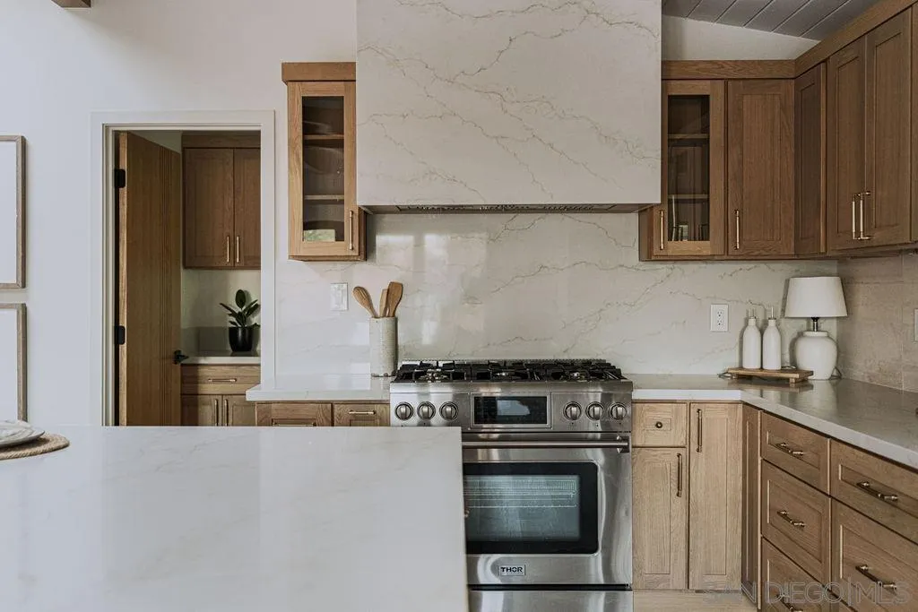 https://cdn.realtyfeed.com/cdn/127/260024243/8f4f1c76176fb91cbd9b39535112ed2e.webp