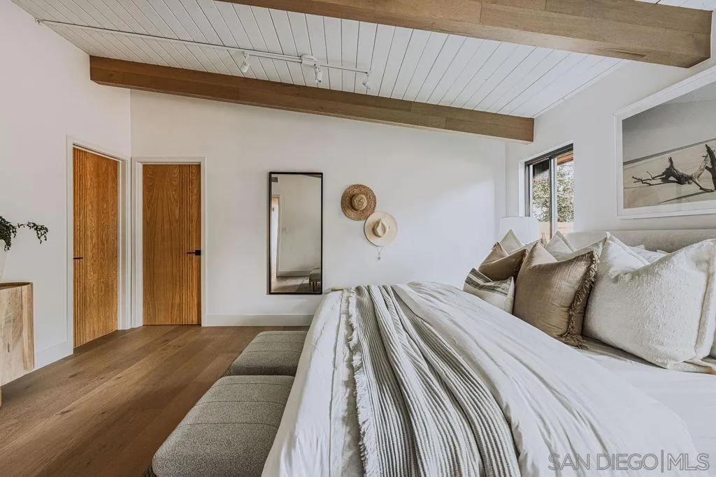 https://cdn.realtyfeed.com/cdn/127/260024243/ab74c24a7d8781545271246745dae7b6.webp
