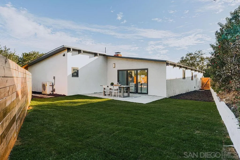 https://cdn.realtyfeed.com/cdn/127/260024243/bcf9b0c7d974d731b6d0f6b7bfa9377e.webp