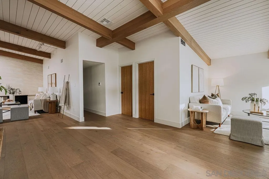 https://cdn.realtyfeed.com/cdn/127/260024243/e25ff7a993af16549d1a0e134319c742.webp