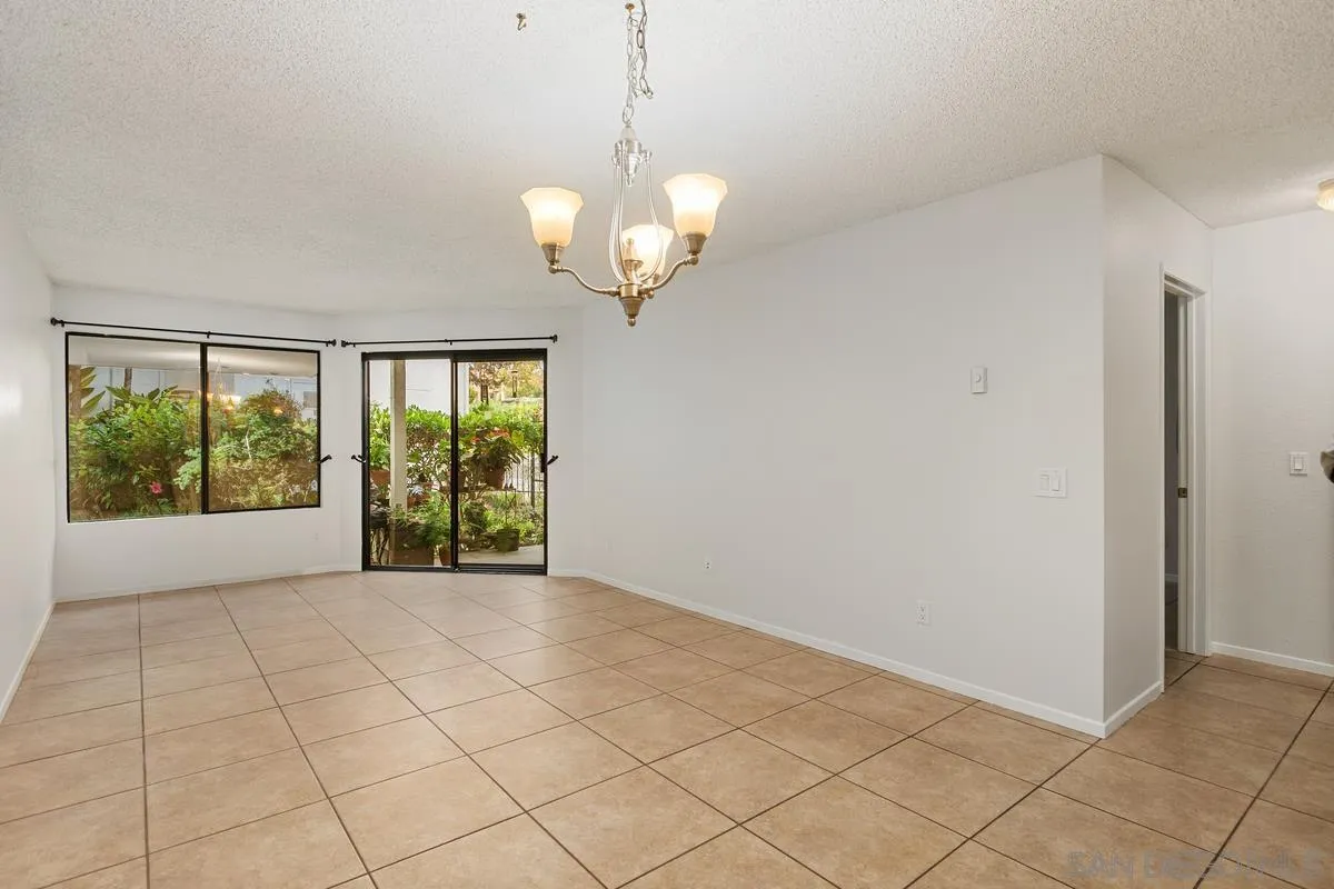 https://cdn.realtyfeed.com/cdn/127/260024249/b0e869f693af4d796fe4aaa0da500a83.webp