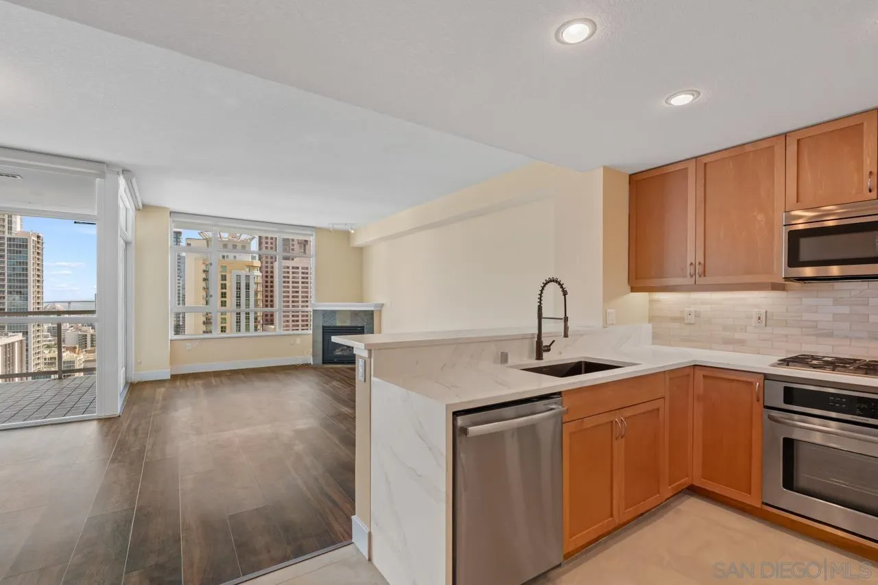 https://cdn.realtyfeed.com/cdn/127/260024265/46f904c8f587d1b21684dd4771600c2f.webp