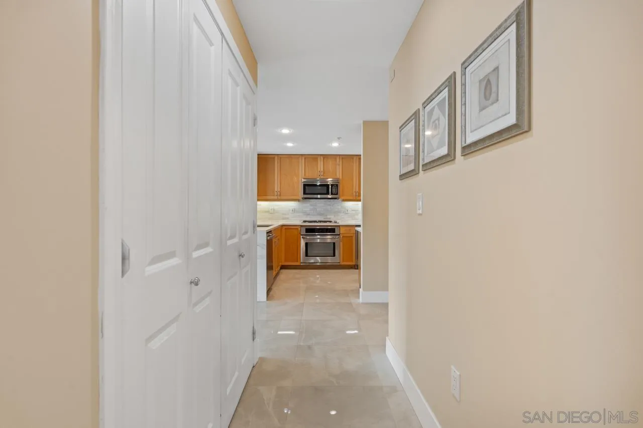 https://cdn.realtyfeed.com/cdn/127/260024265/616f7d85bdea1e545cb072a57cf7b7db.webp