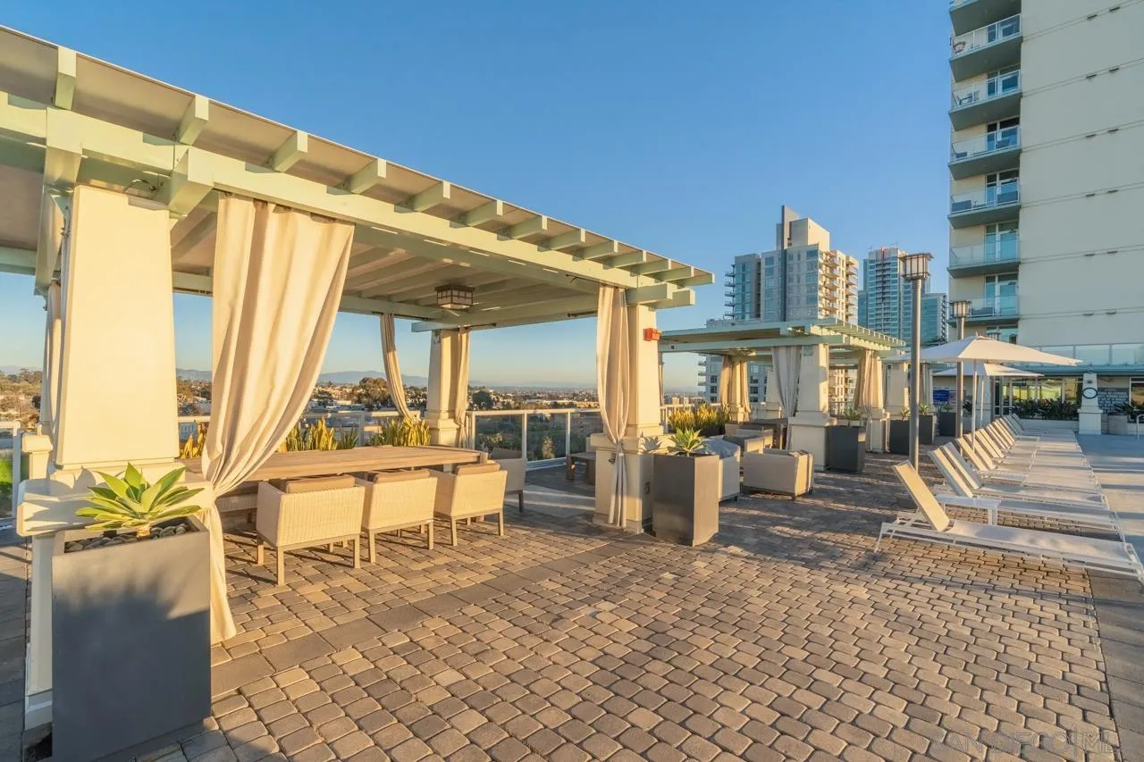 https://cdn.realtyfeed.com/cdn/127/260024265/8a0ae20e844828e534f3b28ee8170181.webp