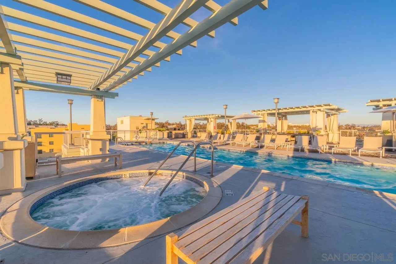 https://cdn.realtyfeed.com/cdn/127/260024265/c7c8c4020d41962aef5cfe3bb18b8208.webp