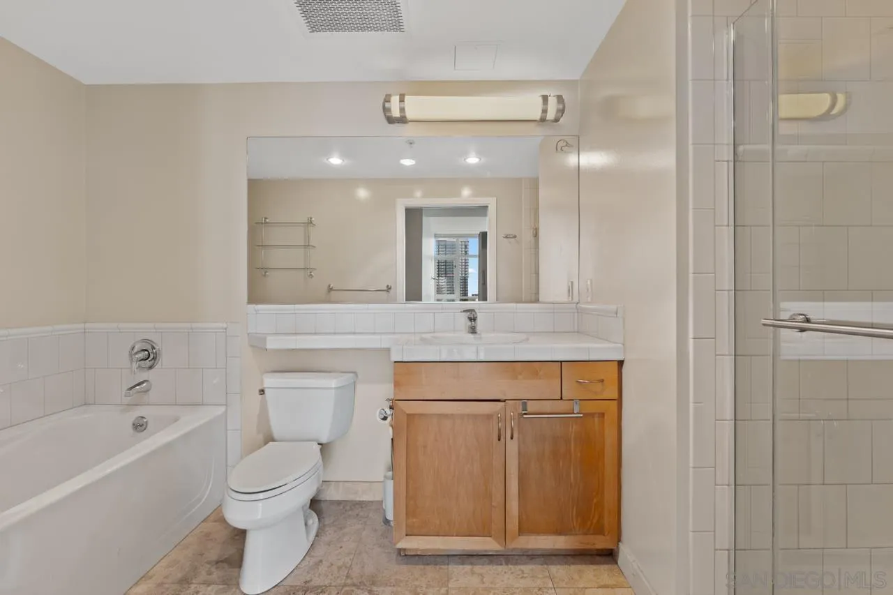 https://cdn.realtyfeed.com/cdn/127/260024265/d4a008a04f6fe564c18e096c0d8f4bef.webp