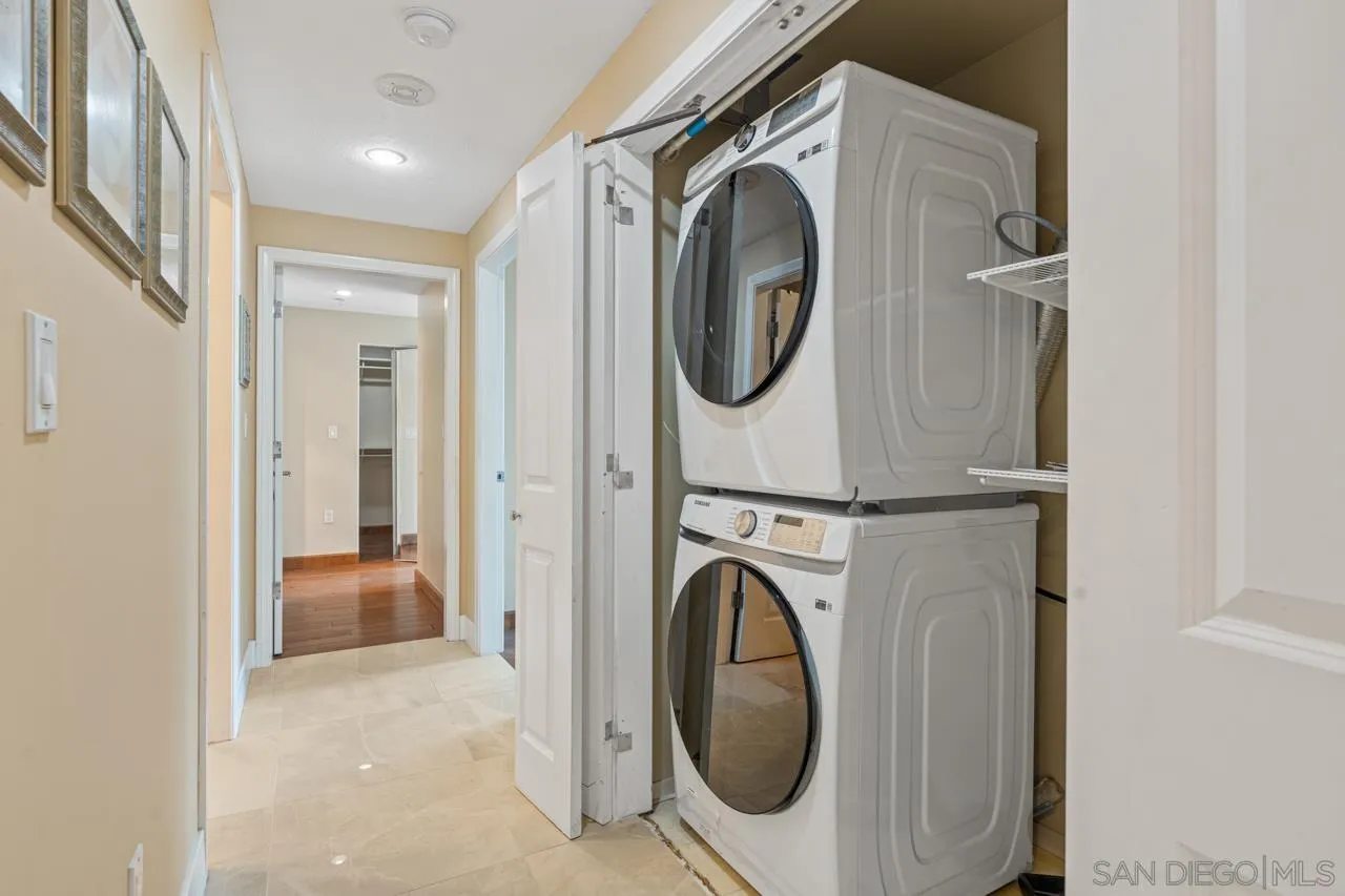 https://cdn.realtyfeed.com/cdn/127/260024265/fbfd4331108f4cabc480471a280c37b3.webp