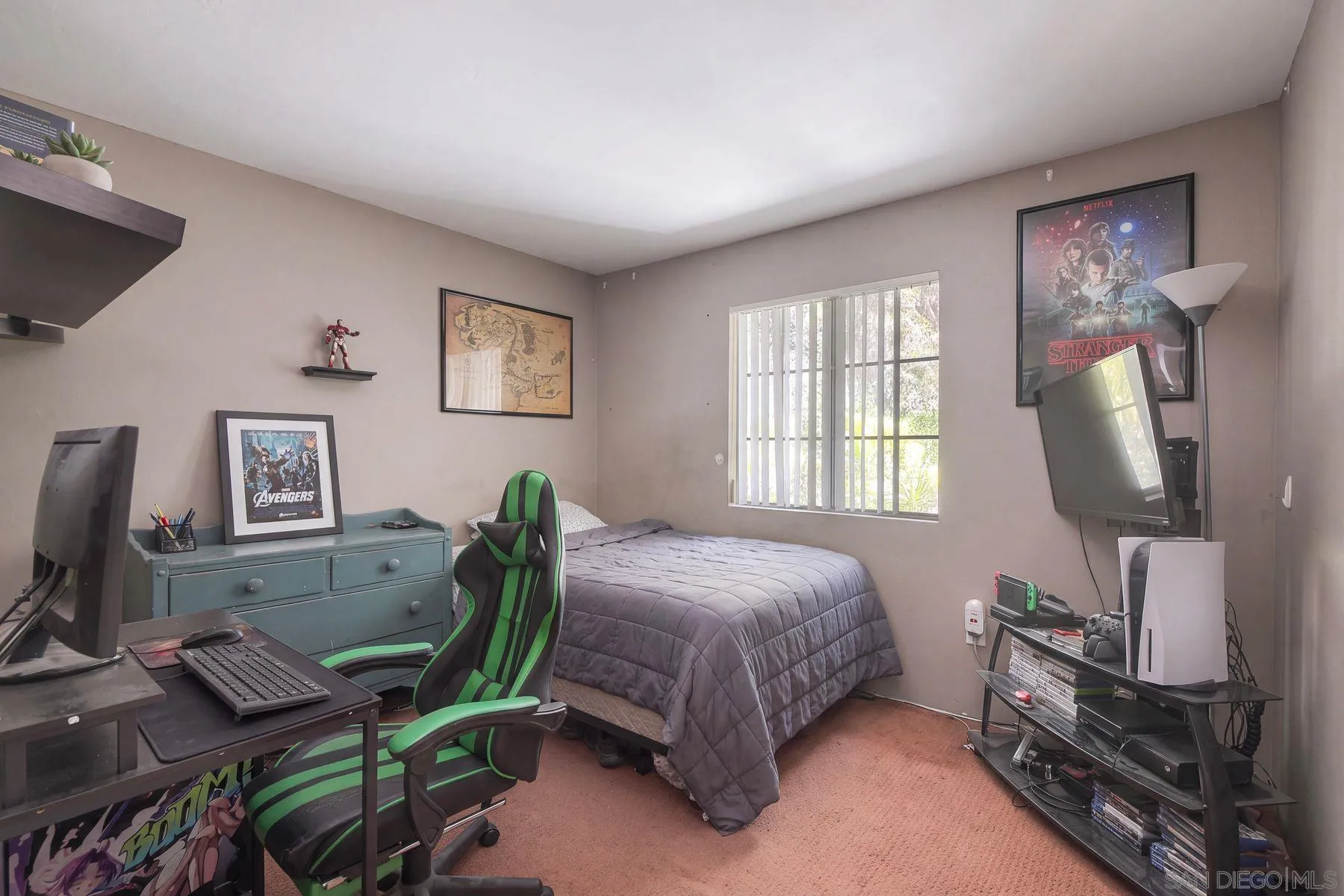 2885 Sanford Ln, Carlsbad, CA 92010