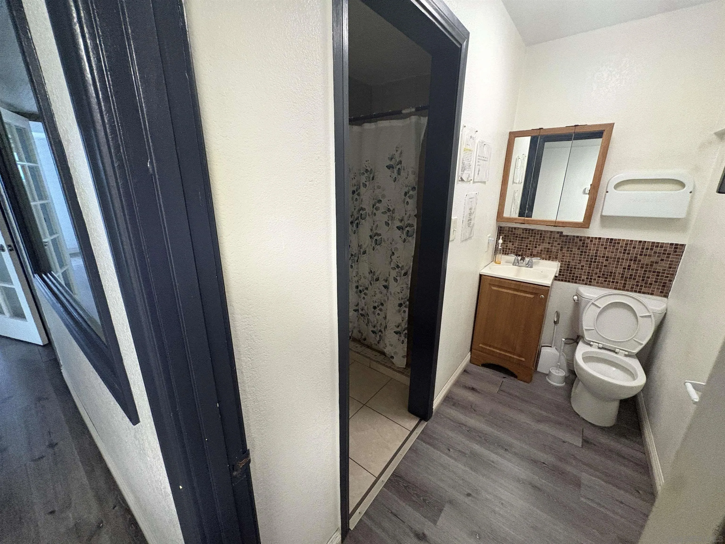 7850 Golden Avenue, Lemon Grove, CA 91945, photo 6
