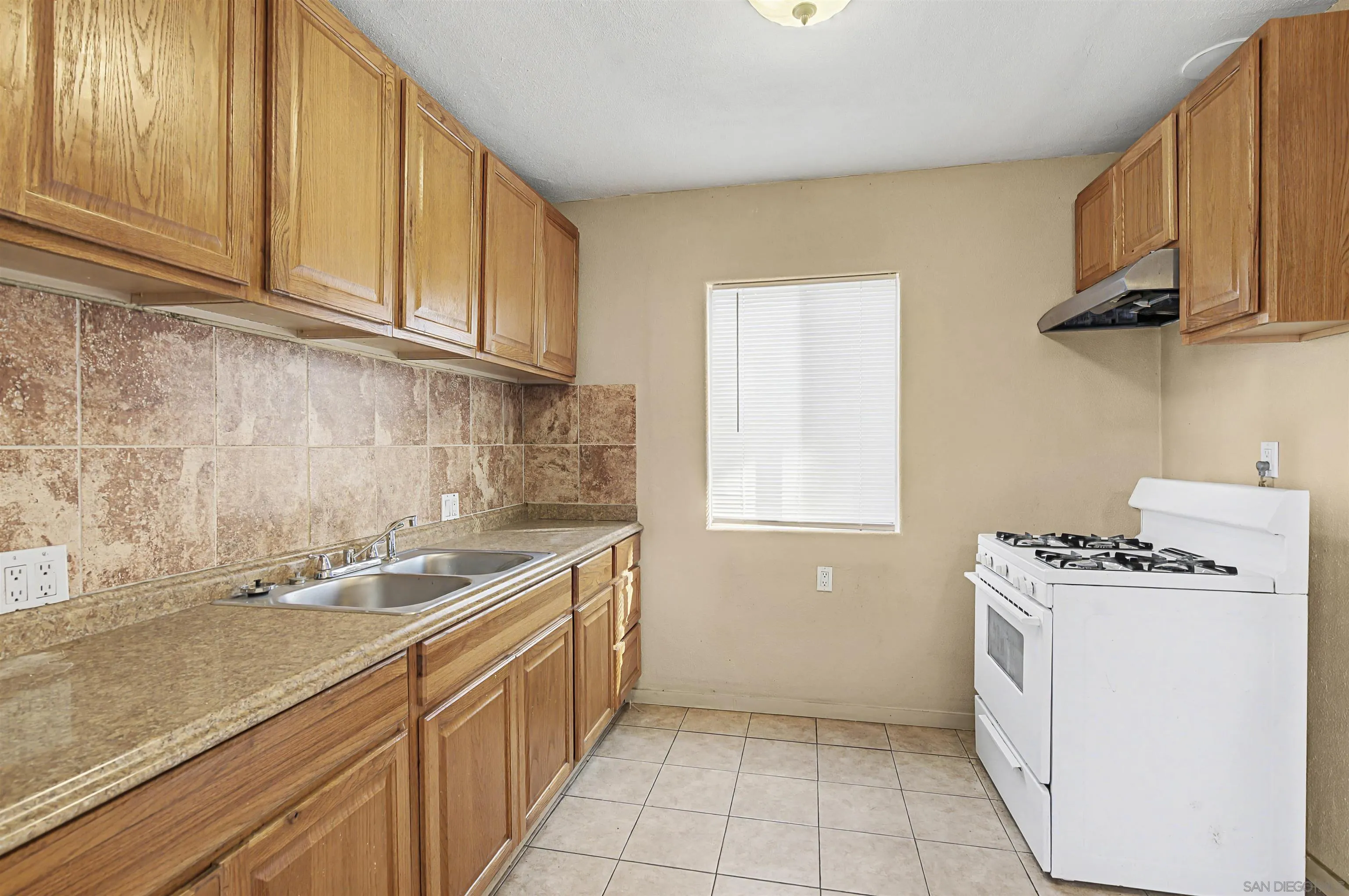 4397 swift ave, San Diego, CA 92104, photo 9
