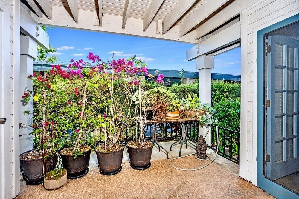 https://cdn.realtyfeed.com/cdn/127/260024283/9f21664b4b1fa597ef7076e4e2c1c5df.webp