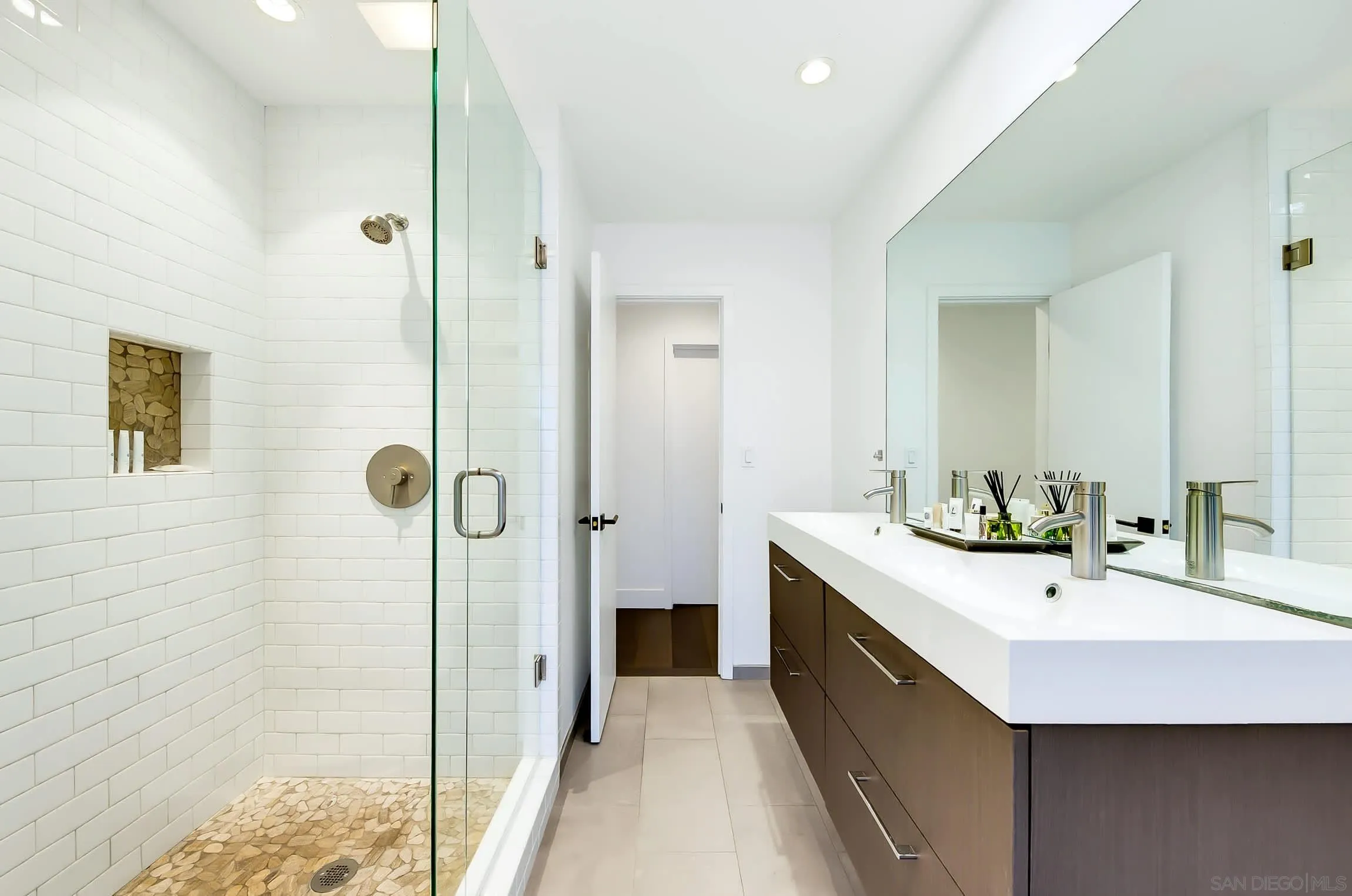 5842 Sagebrush Rd., La Jolla, CA 92037, photo 33