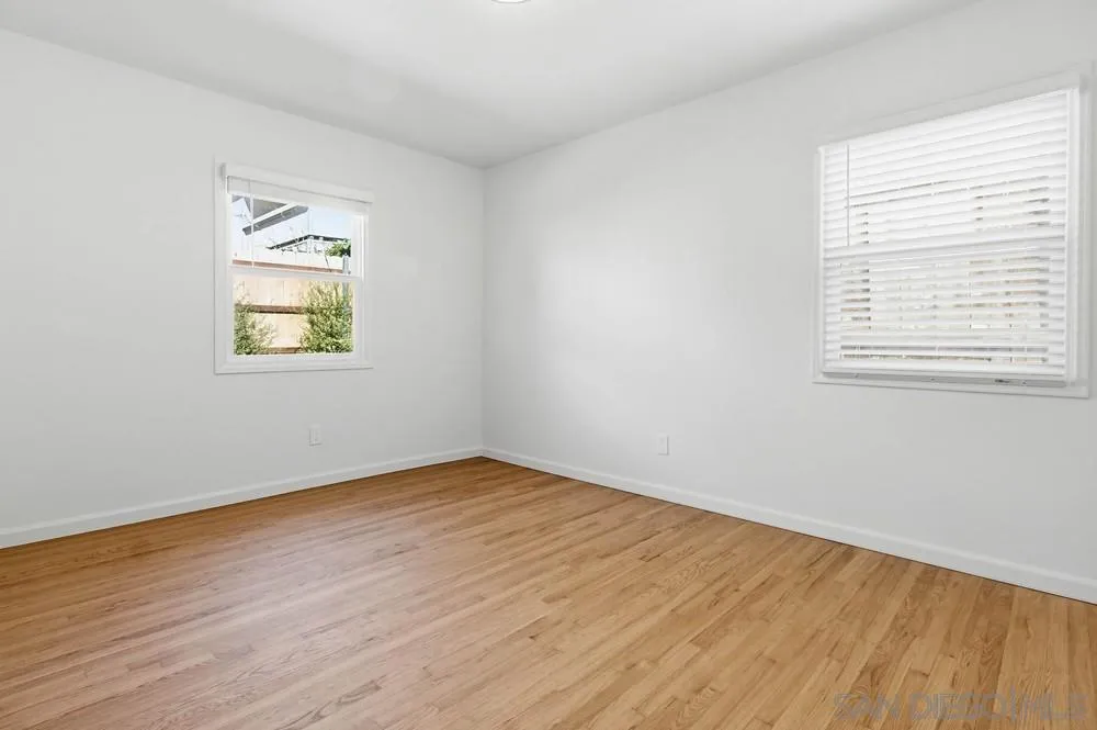 1852 Chalcedony, San Diego, CA 92109, photo 15