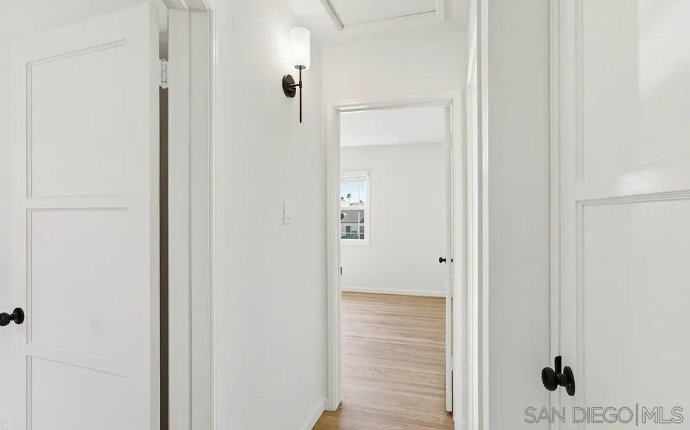 1852 Chalcedony, San Diego, CA 92109, photo 14