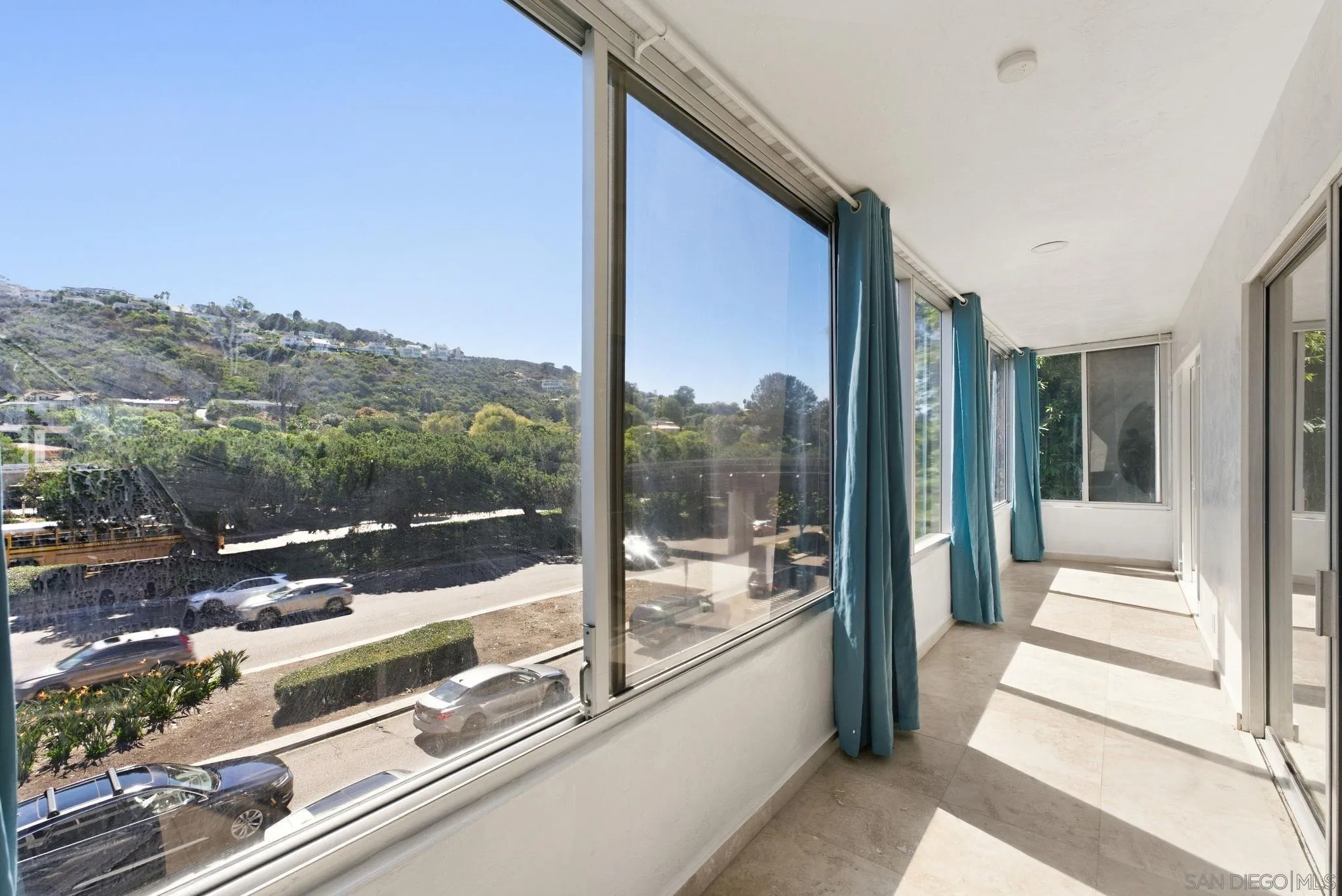 https://cdn.realtyfeed.com/cdn/127/260024286/59545b4742979e9648e8860f3d227019.webp