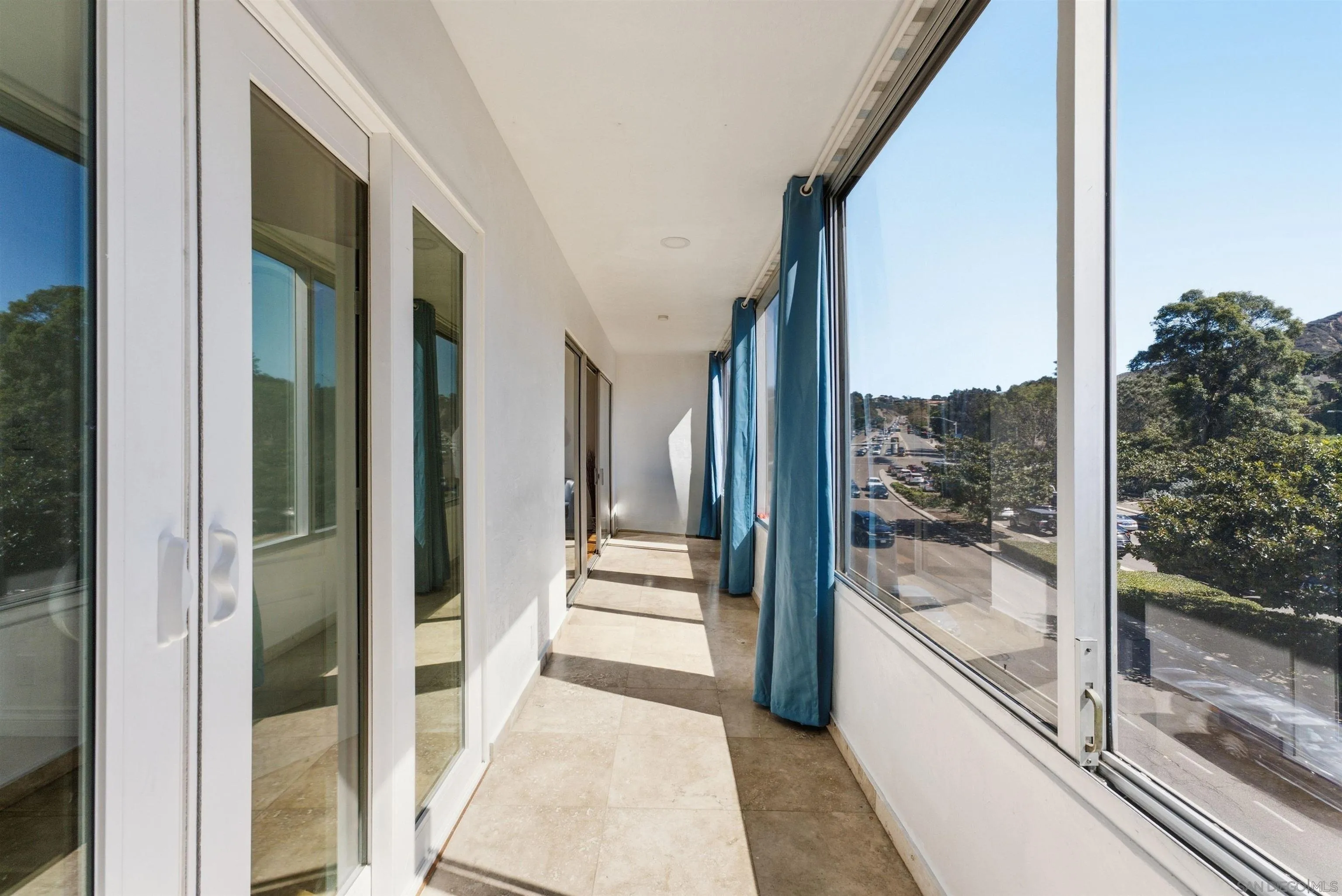 https://cdn.realtyfeed.com/cdn/127/260024286/ffff42c5458917bc40ef928a89b2d9b4.webp