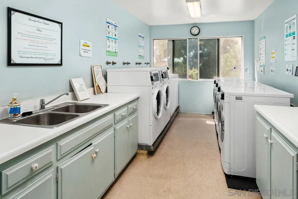 4900 Rosehedge Dr #304, La Mesa, CA 91942, photo 23