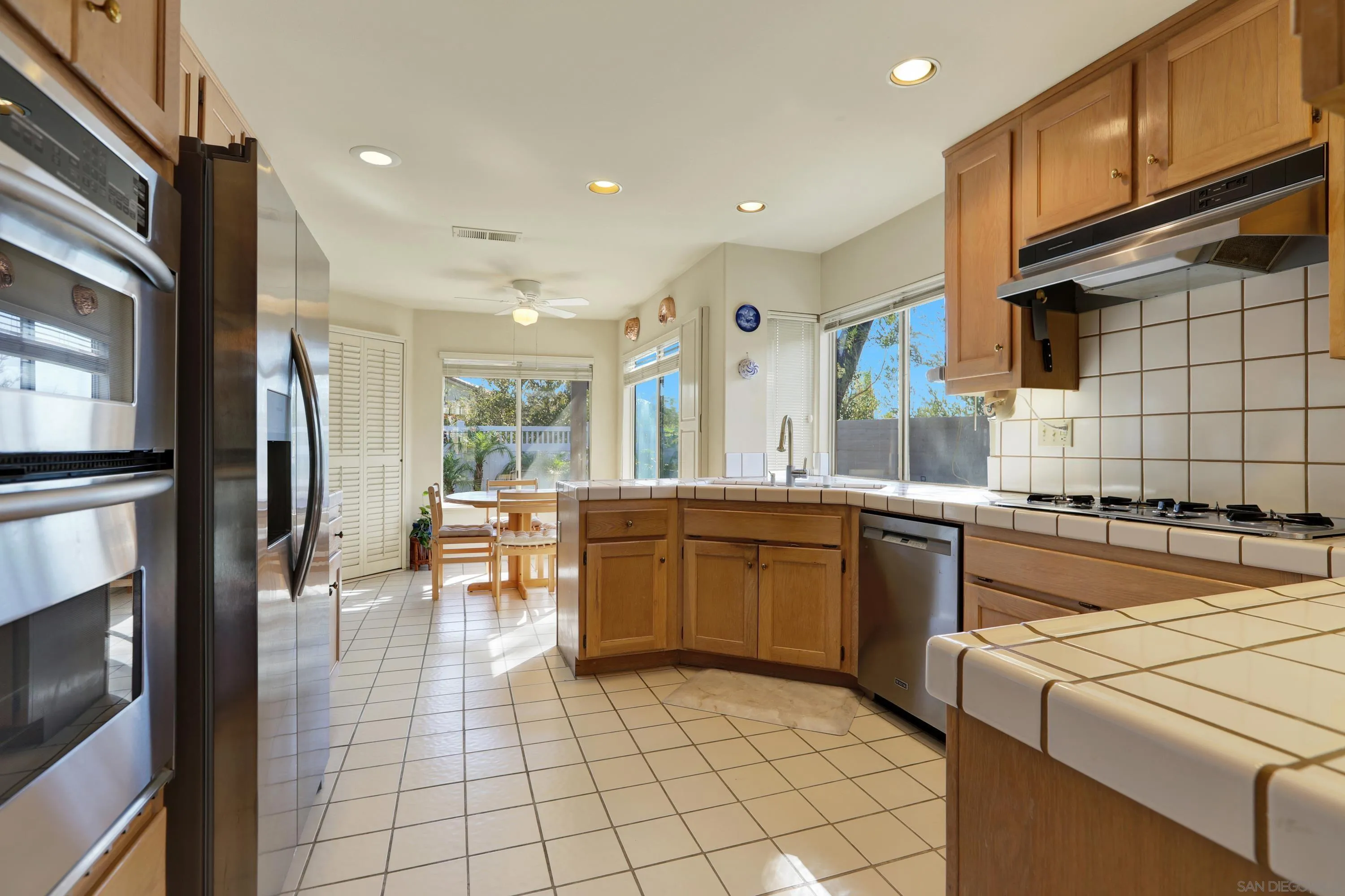 https://cdn.realtyfeed.com/cdn/127/260024300/b02e0824bfadde4de6accc877b594ef9.webp