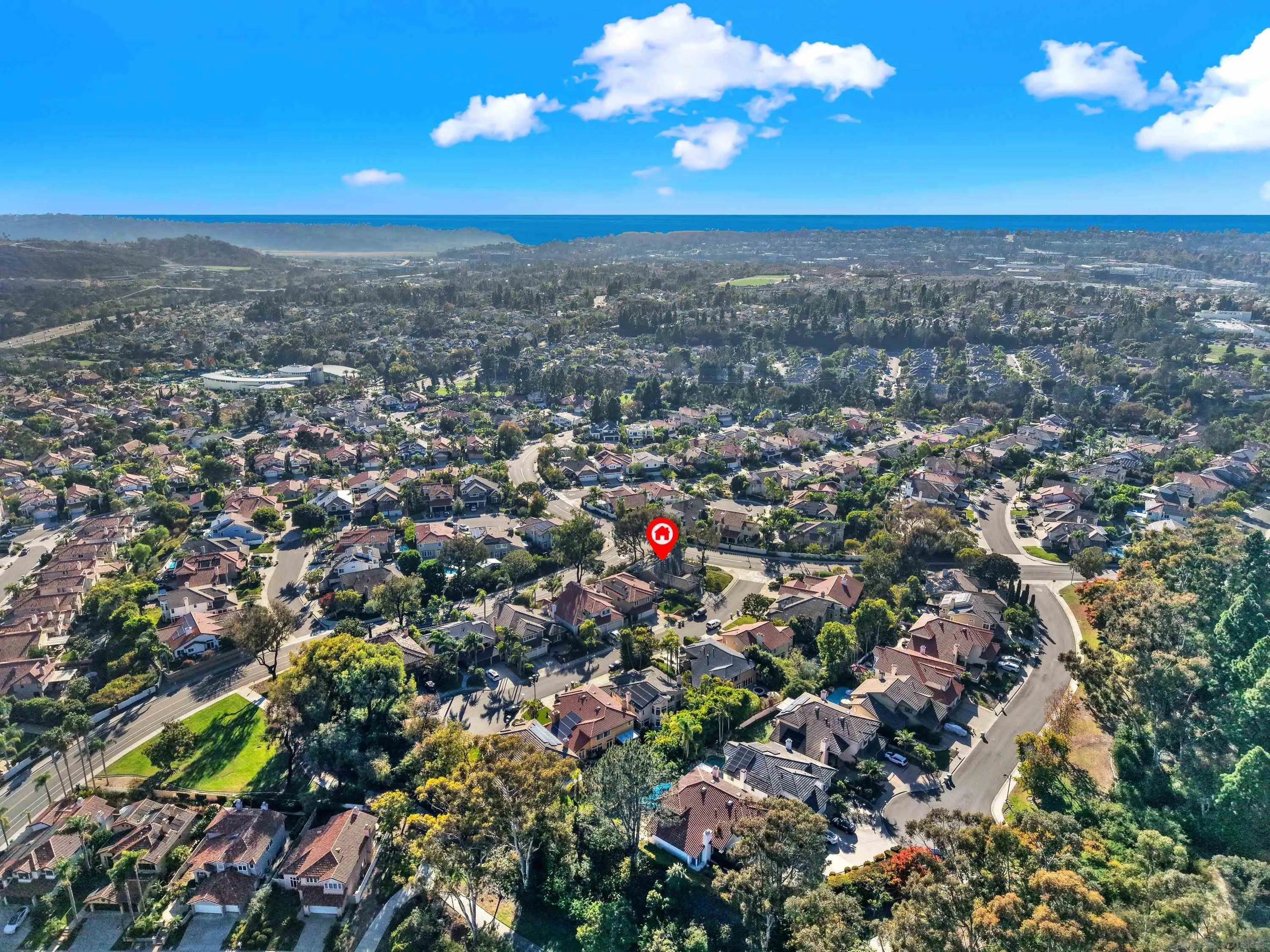 https://cdn.realtyfeed.com/cdn/127/260024300/c5ccdf45f53ab62c5d18aa8fed8ee71e.webp