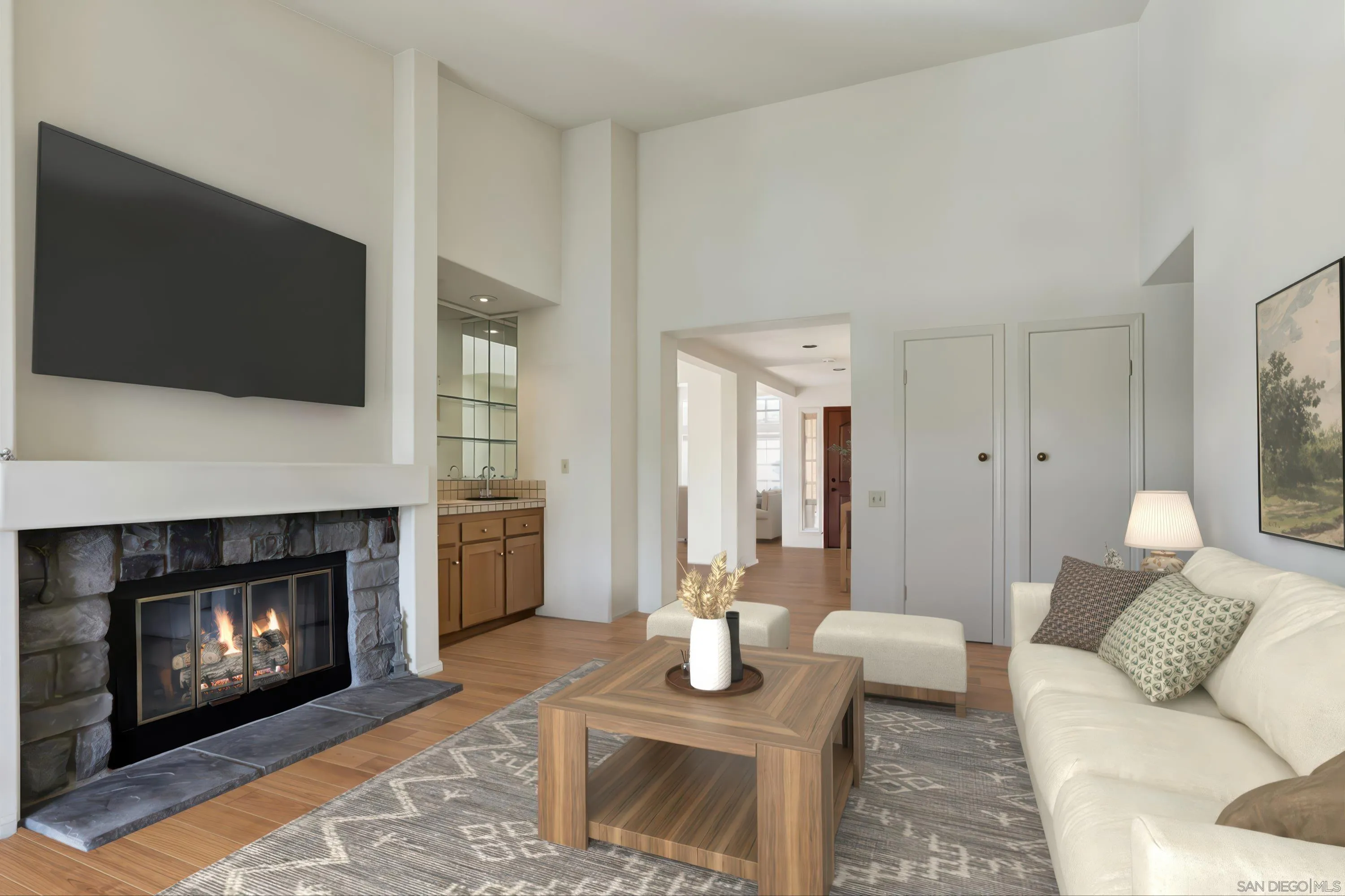 https://cdn.realtyfeed.com/cdn/127/260024300/d05cc71cab427ca6df3969521768a5c0.webp