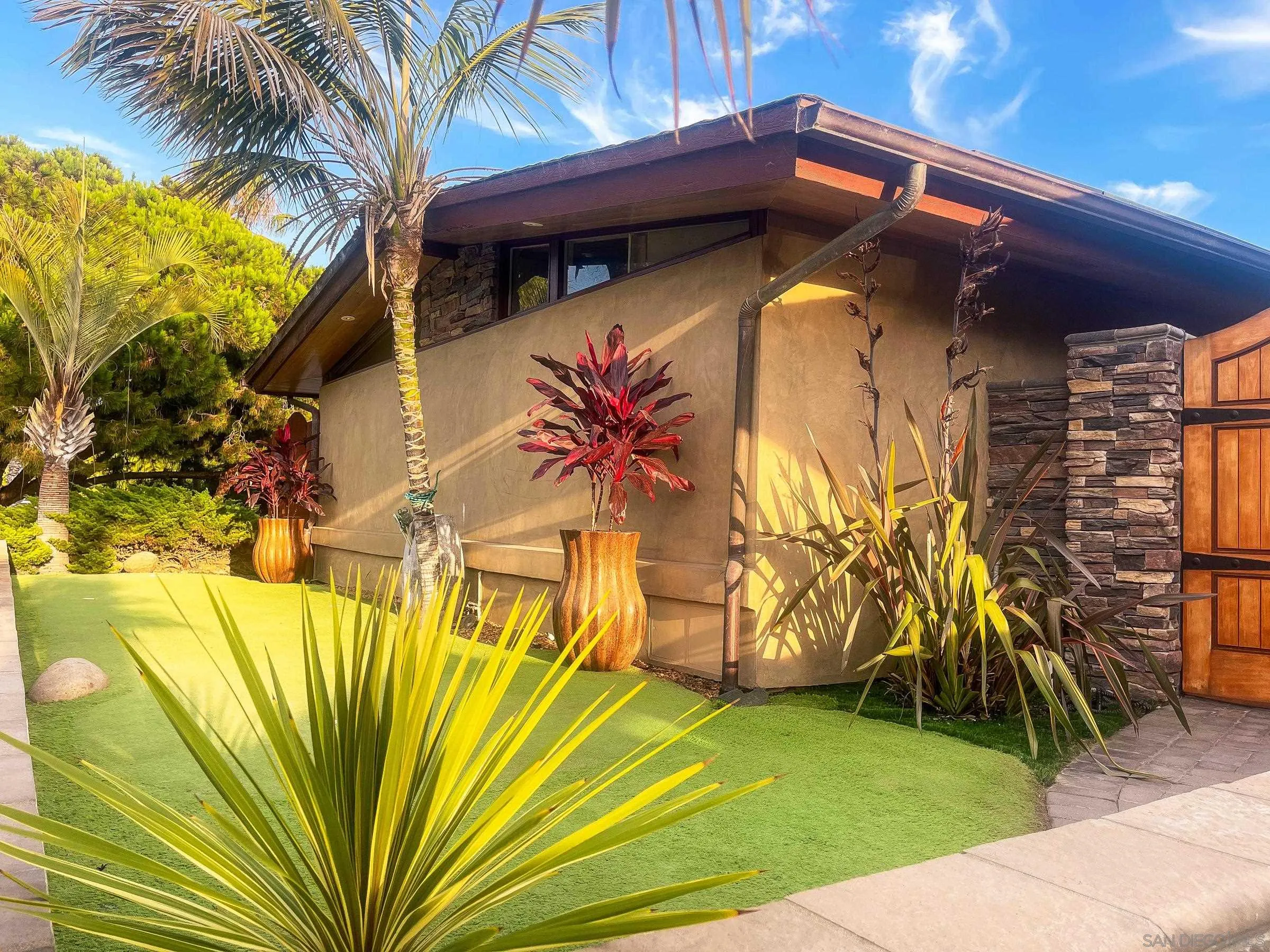 1173 Van Nuys, San Diego, CA 92109, photo 15